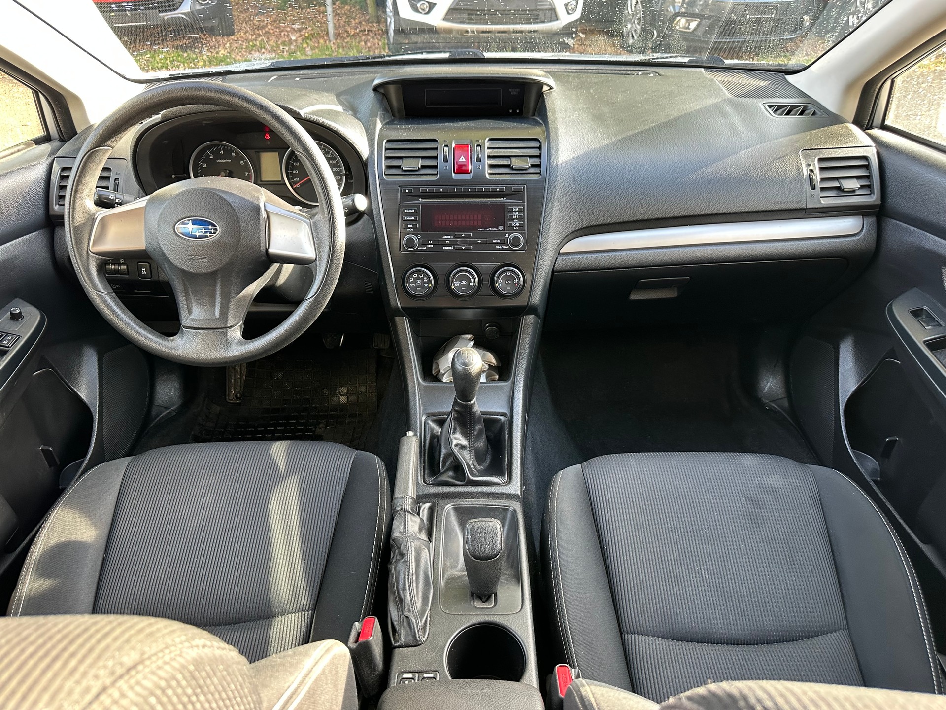 SUBARU XV 1.6 Swiss AWD-image-9