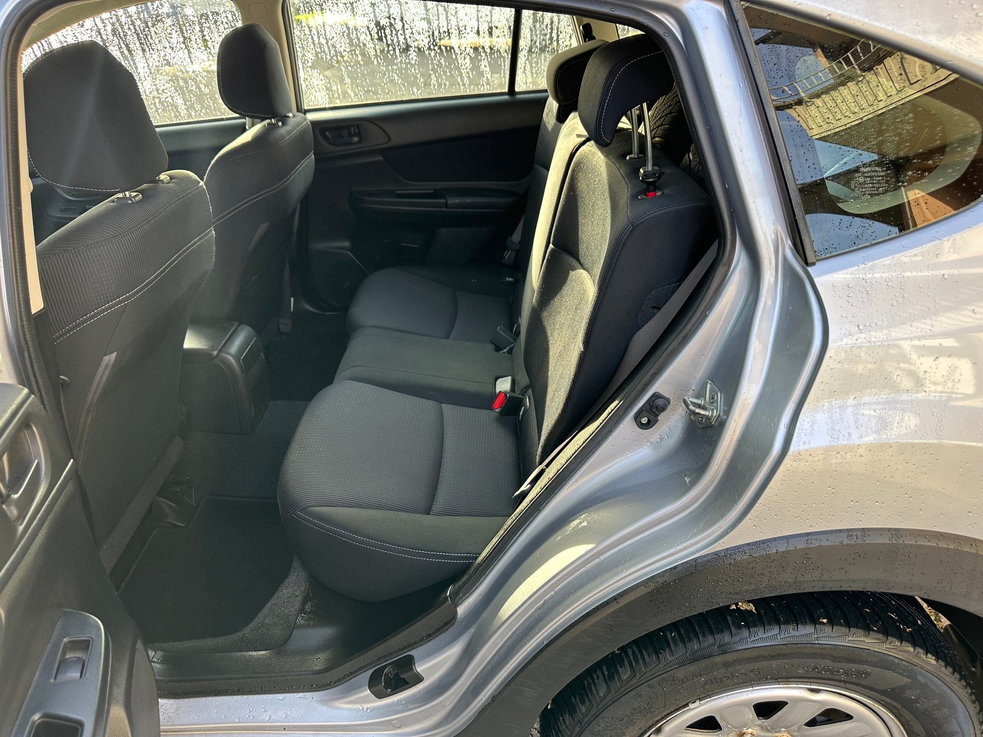 SUBARU XV 1.6 Swiss AWD-image-8