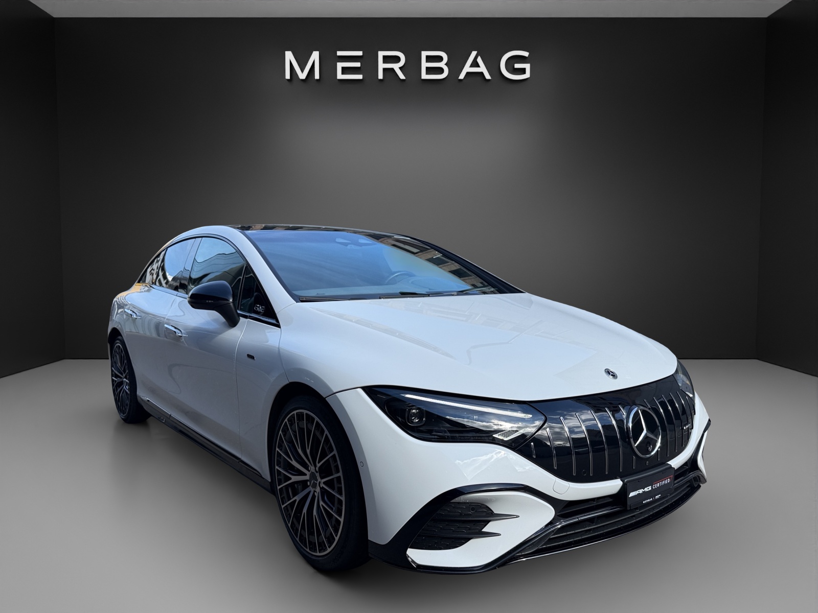 MERCEDES-BENZ EQE 43 AMG 4 Matic-image-0