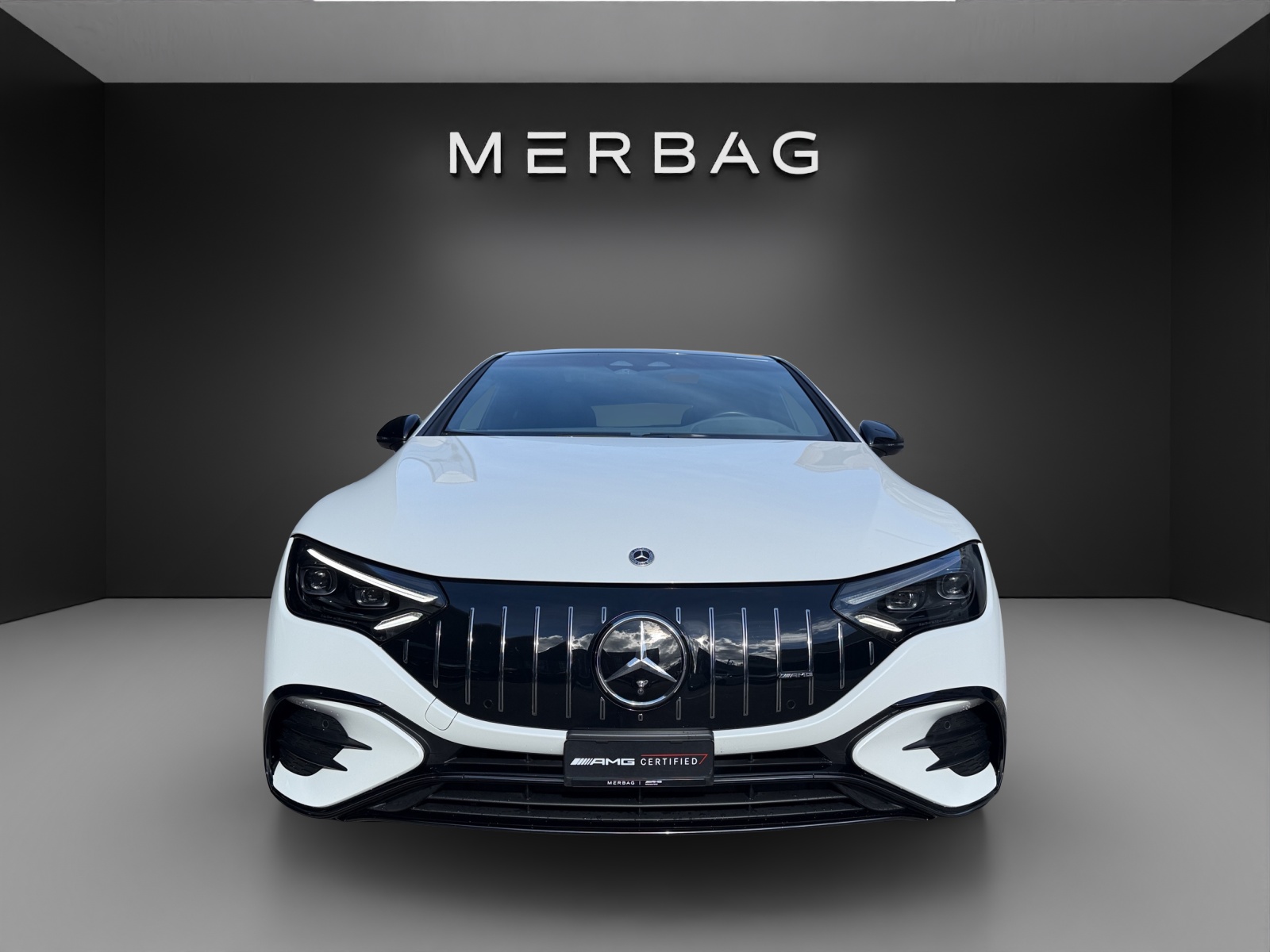 MERCEDES-BENZ EQE 43 AMG 4 Matic-image-1