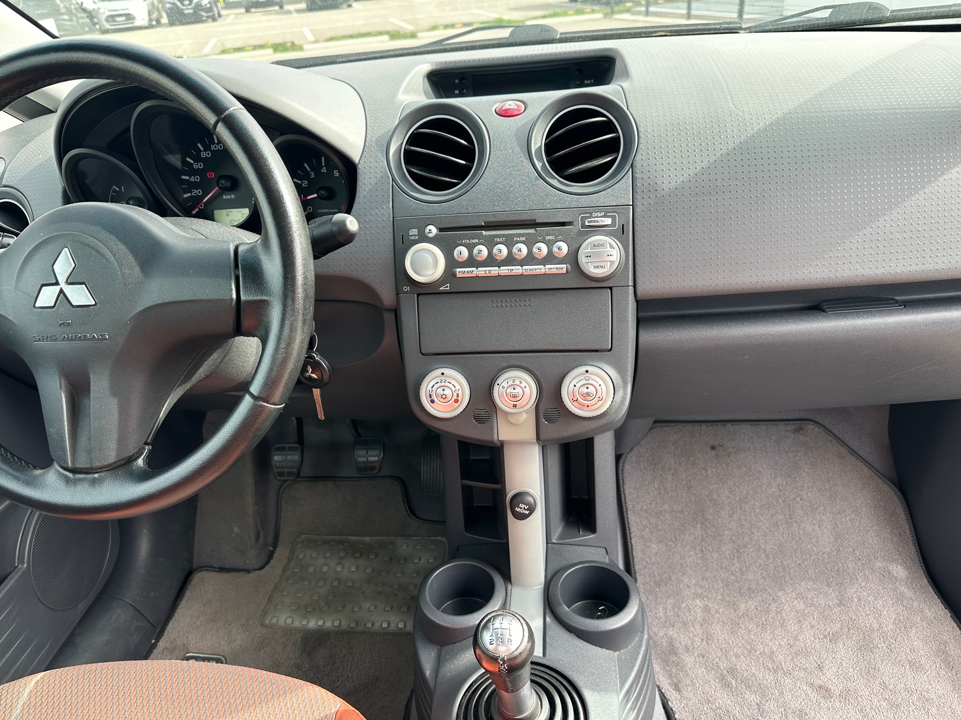 MITSUBISHI Colt Cabriolet 1.5 16V-image-5