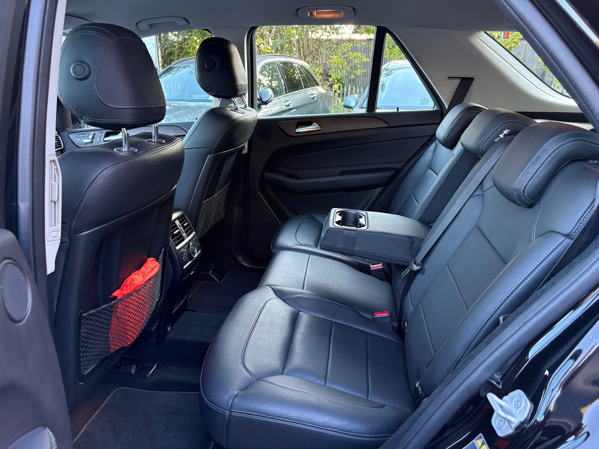 MERCEDES-BENZ GLE 350 d Executive 4Matic 9G-Tronic-image-11