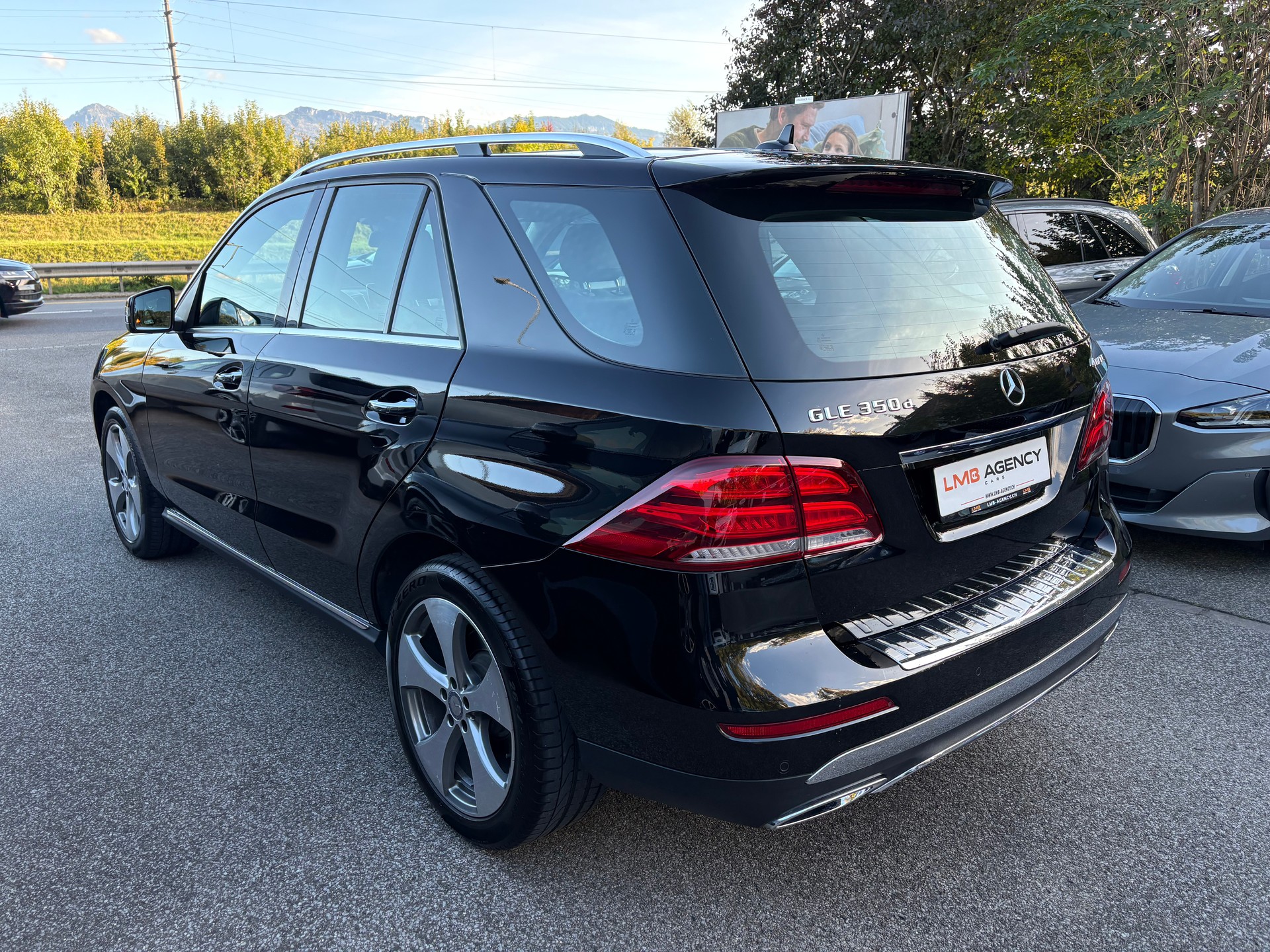 MERCEDES-BENZ GLE 350 d Executive 4Matic 9G-Tronic-image-3