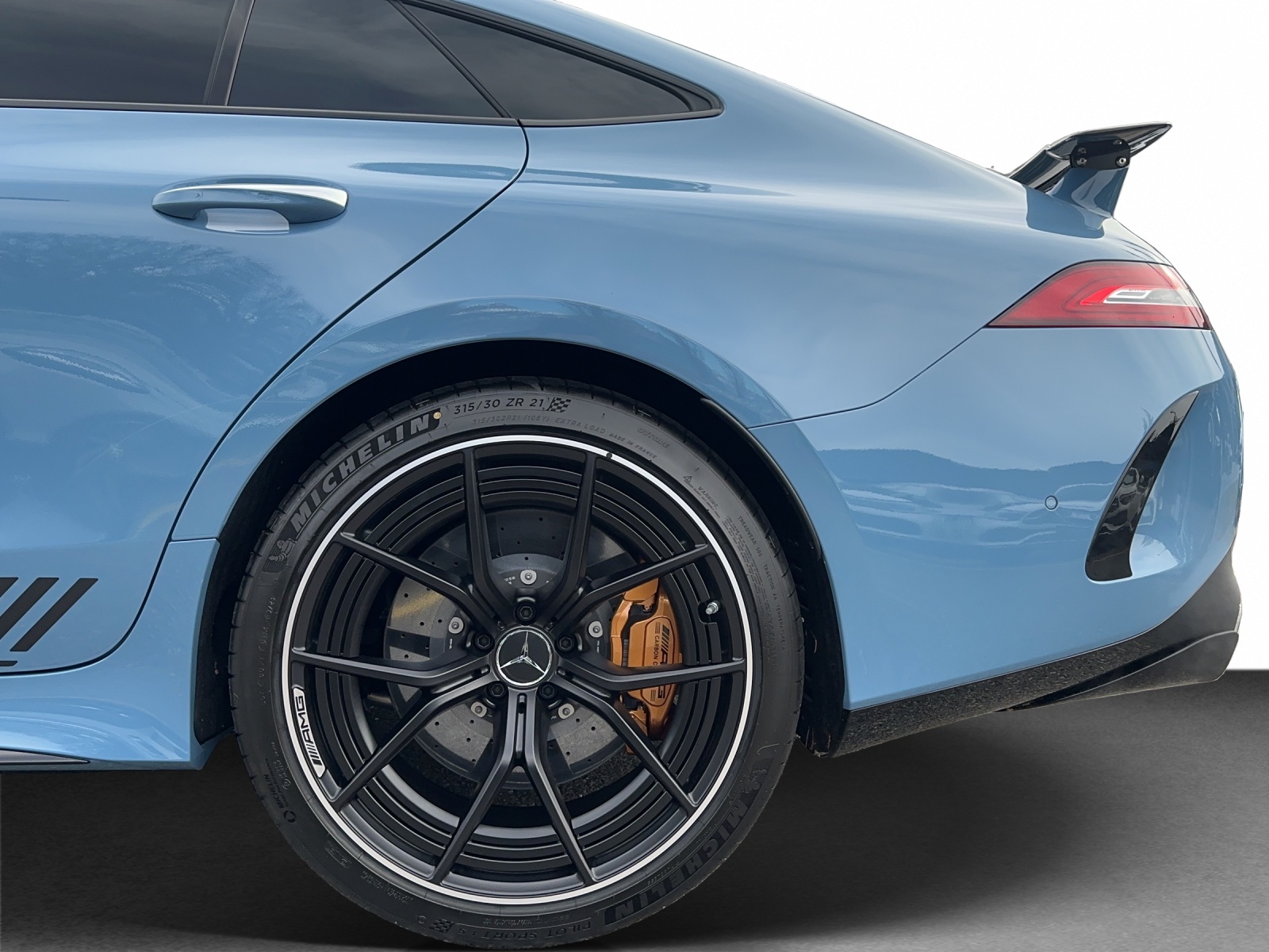 MERCEDES-BENZ AMG GT 4 63 S E Perf. 4M+-image-22