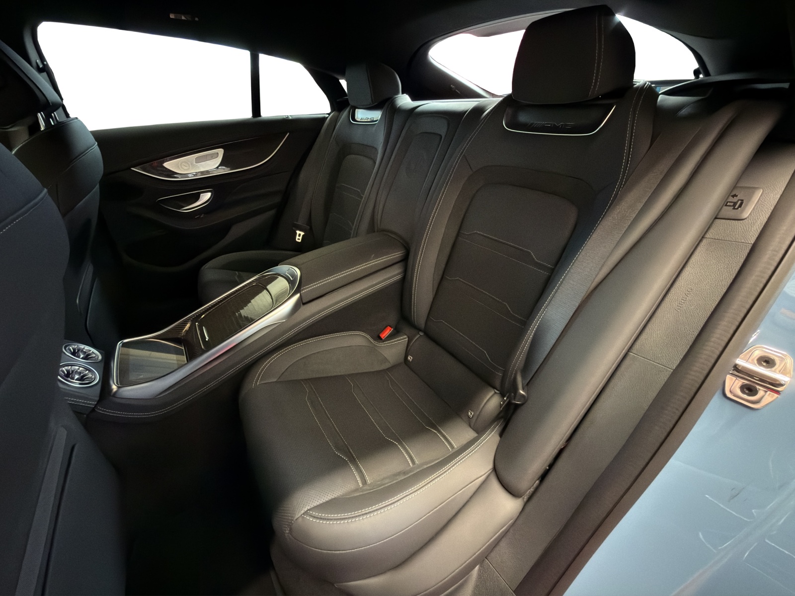 MERCEDES-BENZ AMG GT 4 63 S E Perf. 4M+-image-17