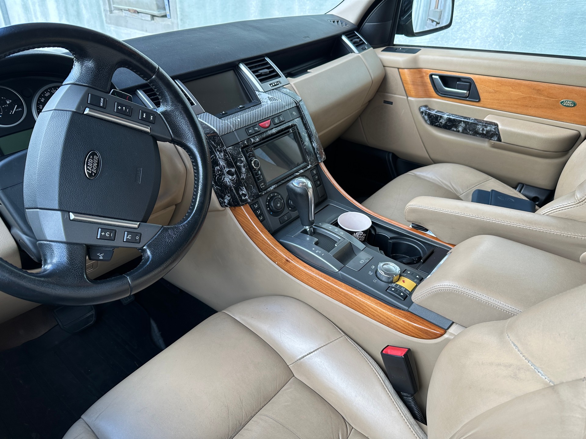 LAND ROVER RANGE ROVER SPORT-image-15