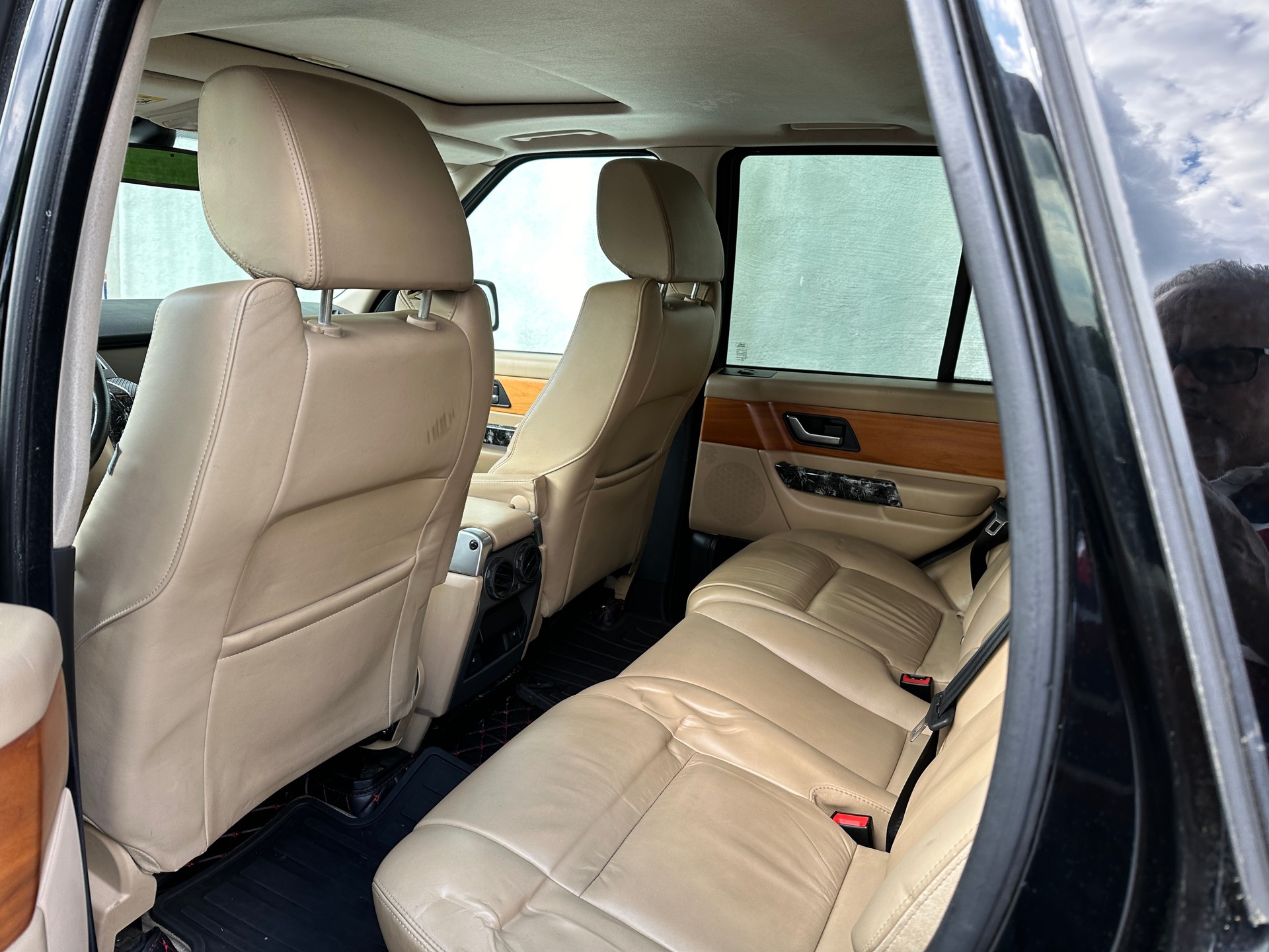 LAND ROVER RANGE ROVER SPORT-image-13