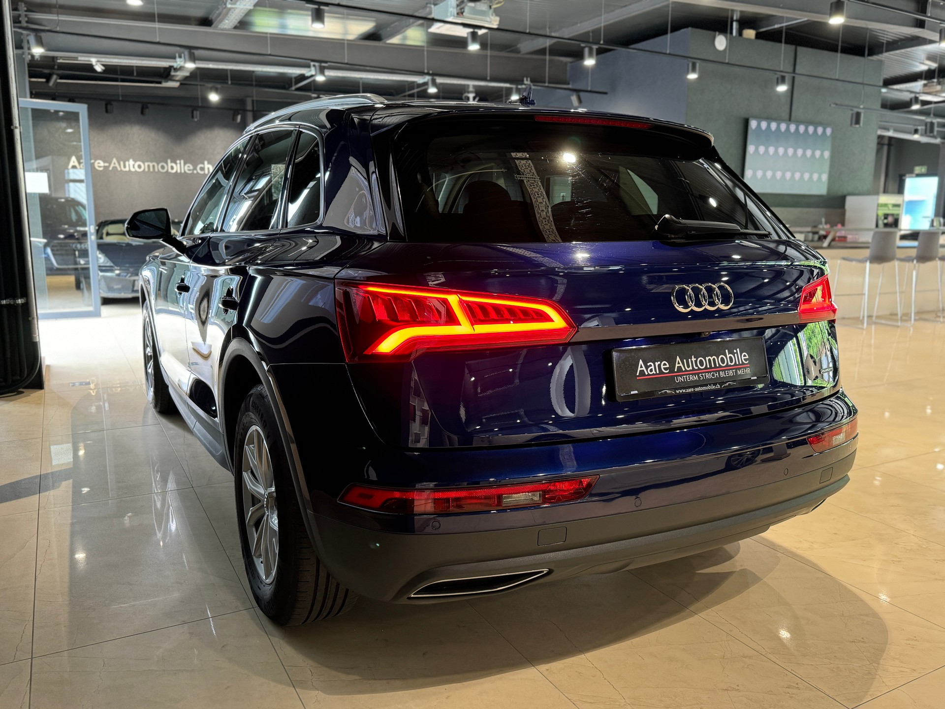 AUDI Q5 40 TDI sport quattro S-tronic-image-7