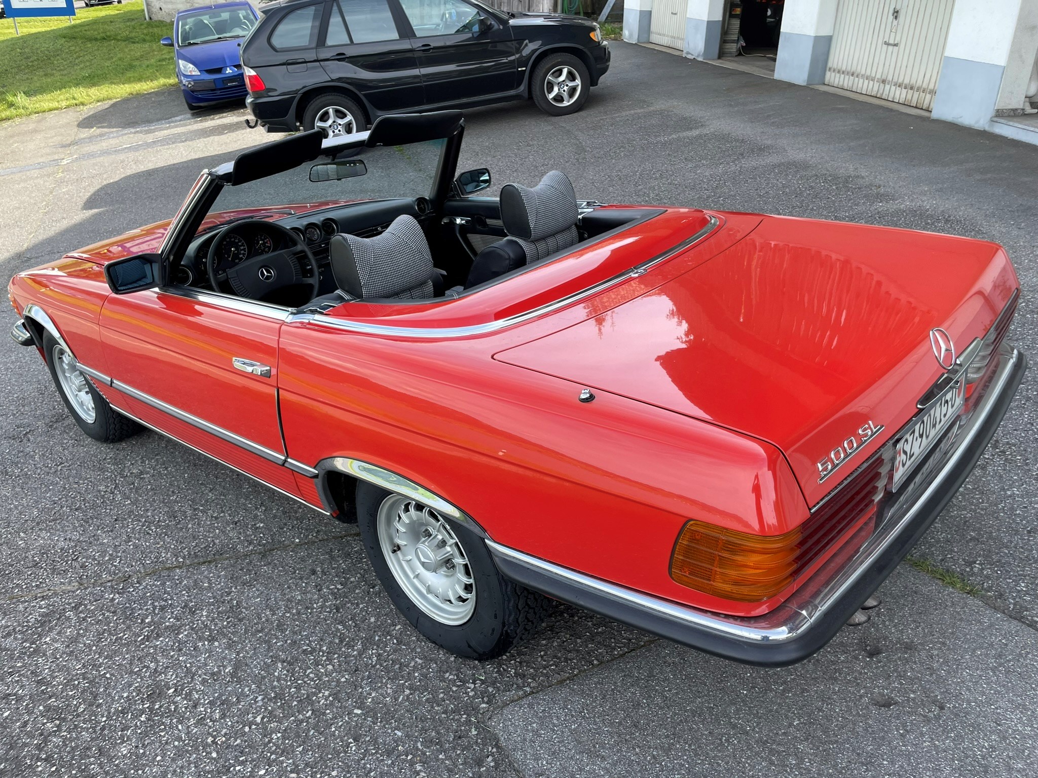Car photo