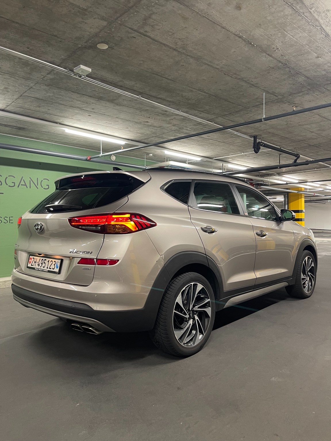 HYUNDAI Tucson 2.0 CRDI Vertex Mild Hybrid 4WD Automatic-image-1