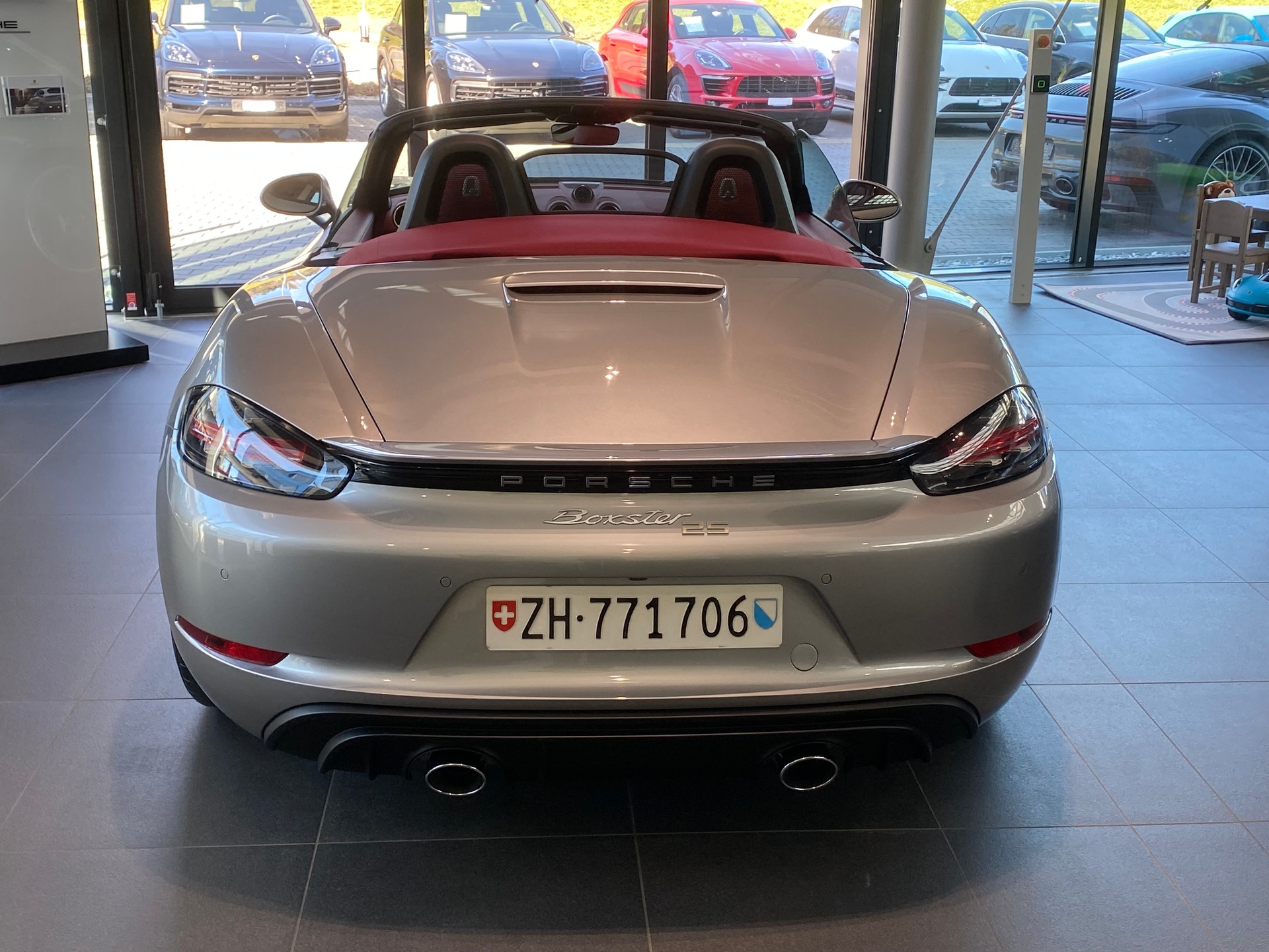 PORSCHE 78 Boxster 25 GTS 4.0-image-8