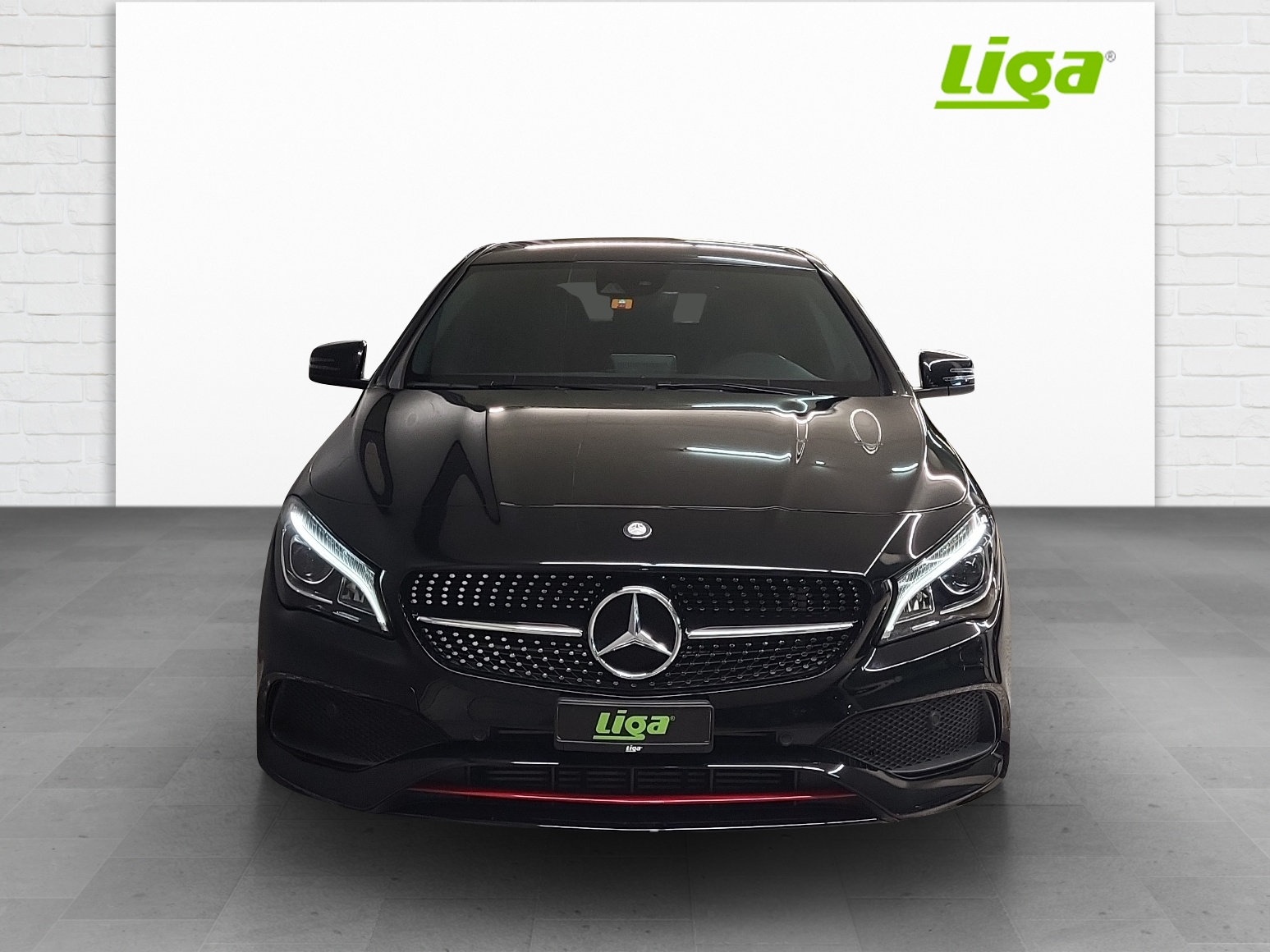 MERCEDES-BENZ CLA 250 Sport 4Matic-image-2