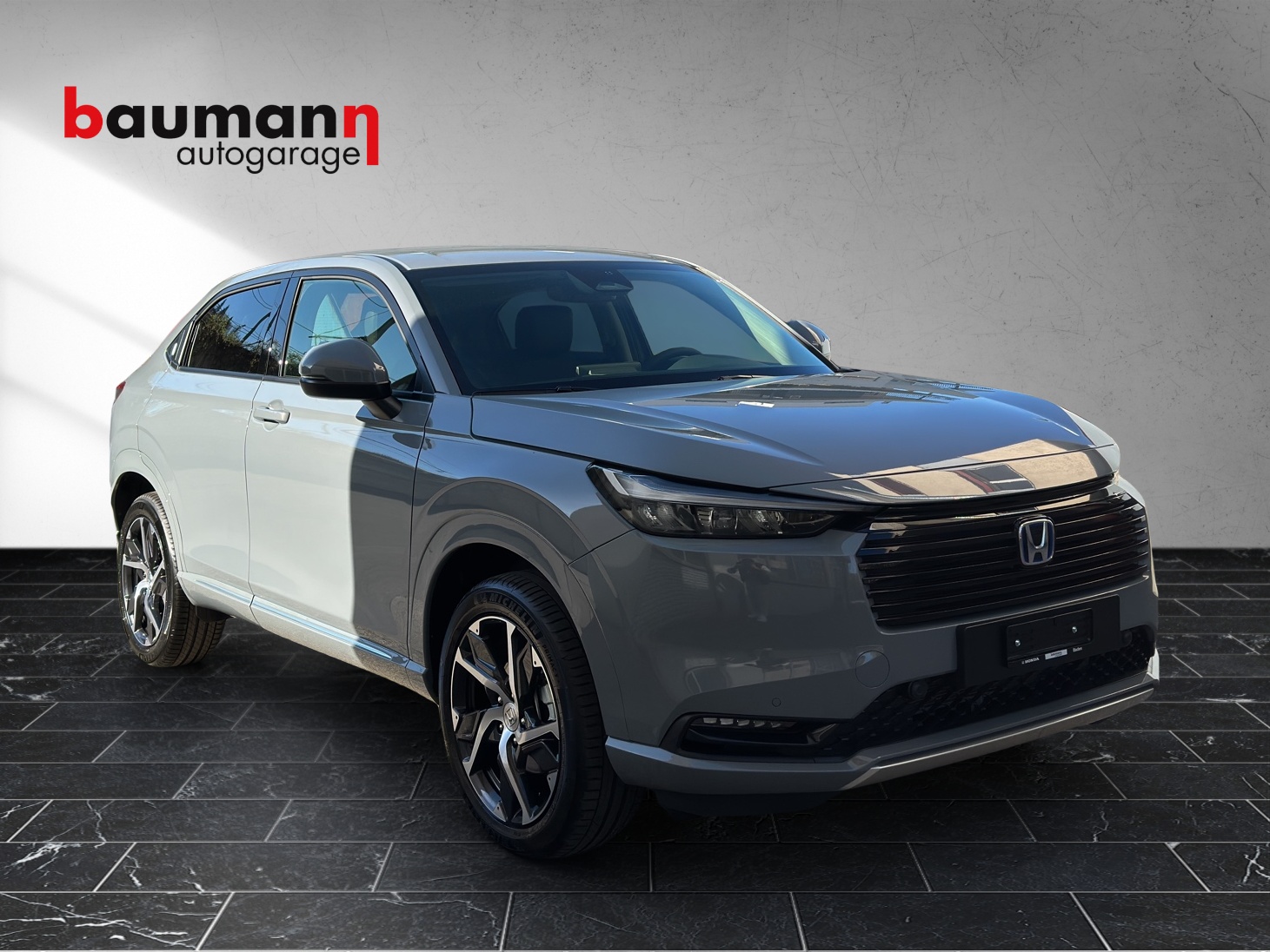 HONDA HR-V 1.5i-MMD Advance Plus CVT-image-1