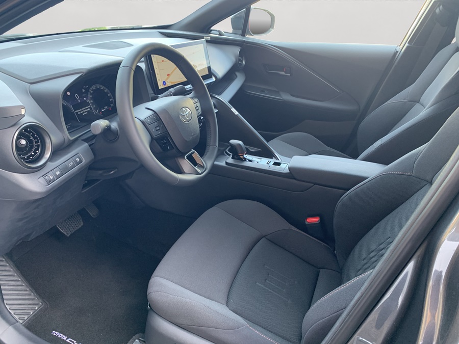 TOYOTA C-HR 1.8 HSD CVT Trend-image-6