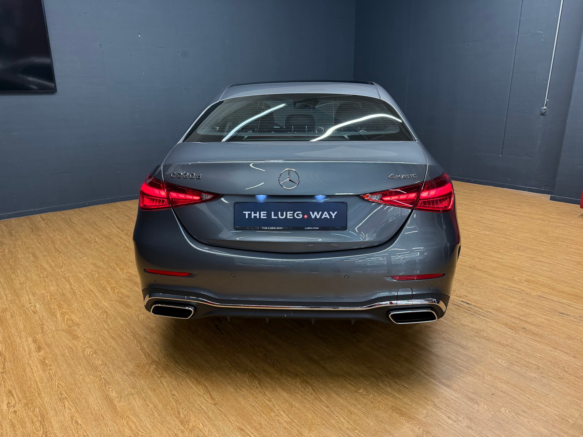 MERCEDES-BENZ C 220 d 4M - SwissStar - AMG / DISTRONIC / 360 Grad Kamera / Leder Nappa / Hinterachslenkung-image-15