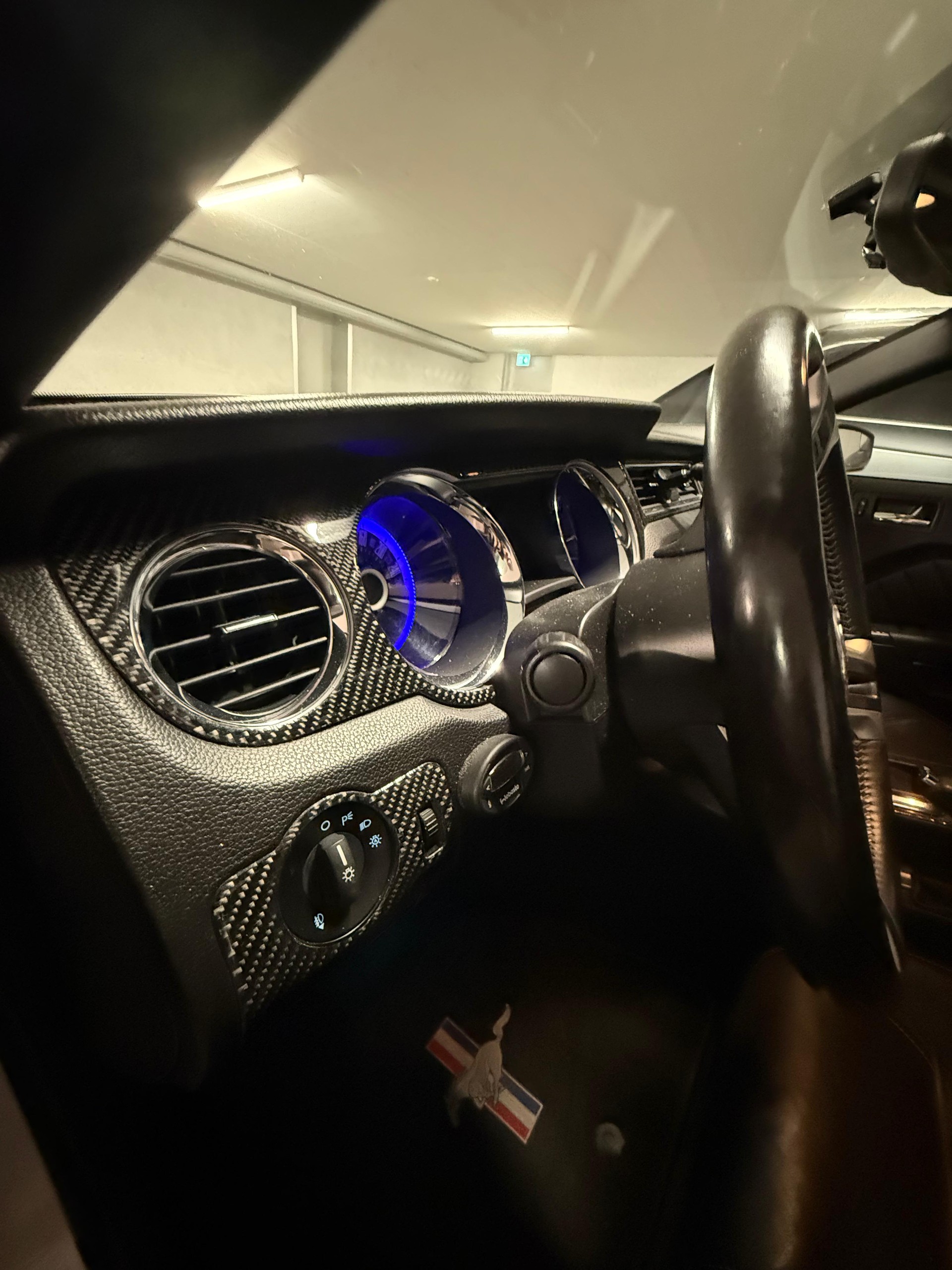 FORD MUSTANG GT 5.0 V8 426 PS-image-3