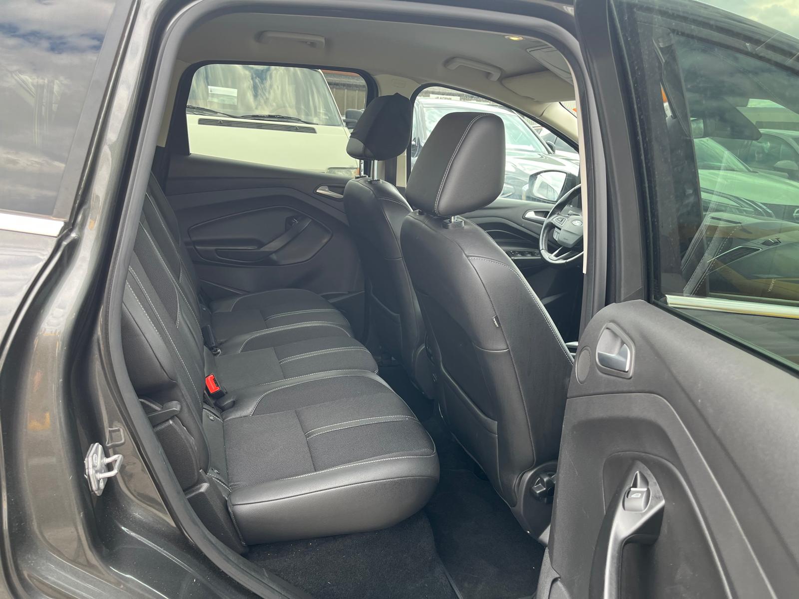 FORD C-Max 1.5 SCTi Titanium X Automat-image-10