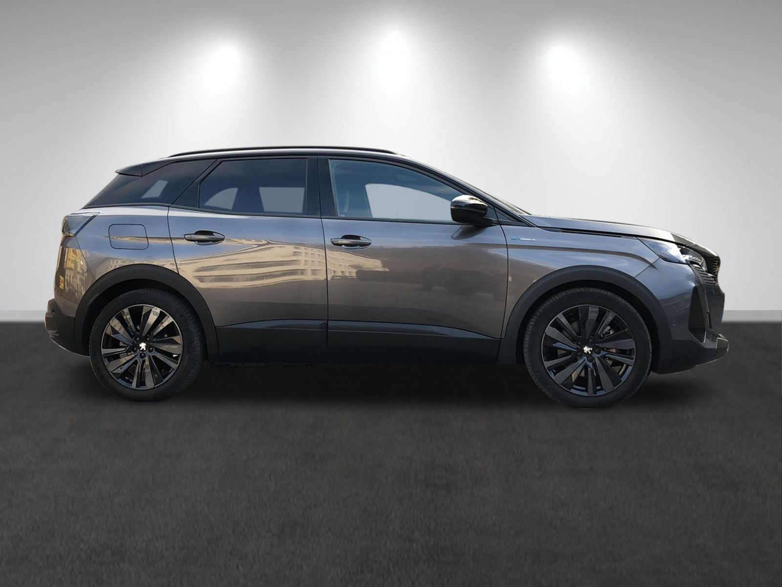 PEUGEOT 3008 300e Hybrid4 GT EAT8-image-8
