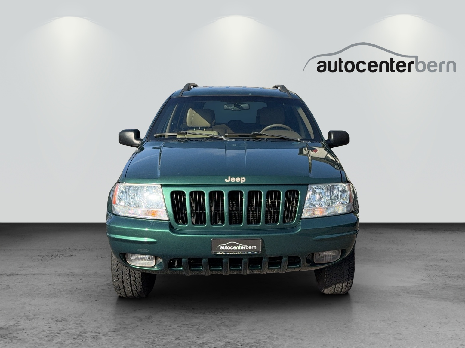 JEEP Grand Cherokee 4.7 Limited Automatic-image-1