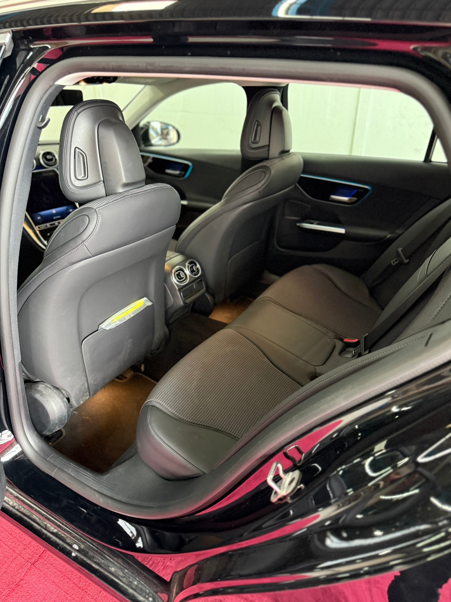 MERCEDES-BENZ C 200 d T-image-13
