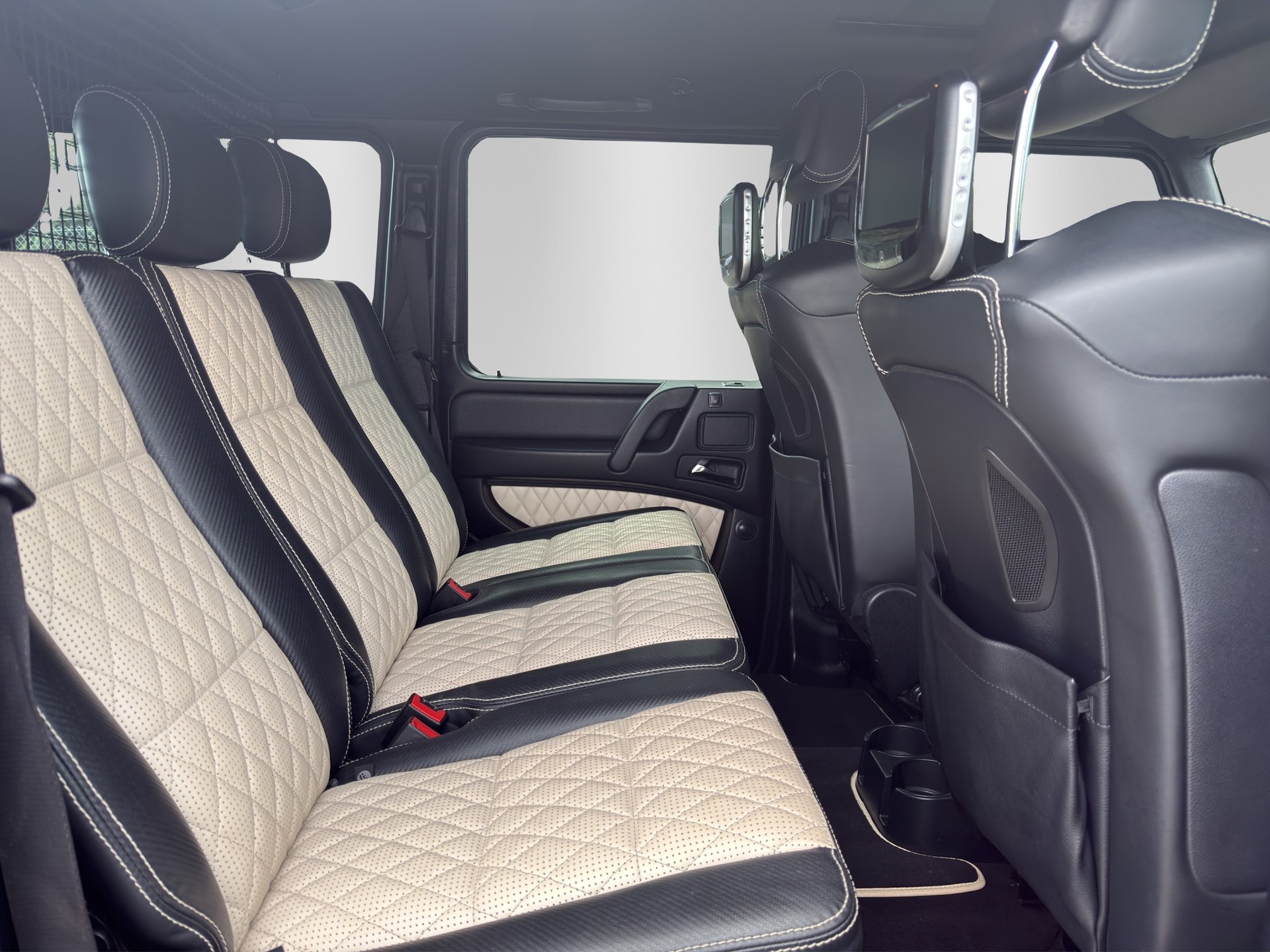 MERCEDES-BENZ G 63 AMG Edition 463 Speedshift Plus 7G-Tronic-image-20