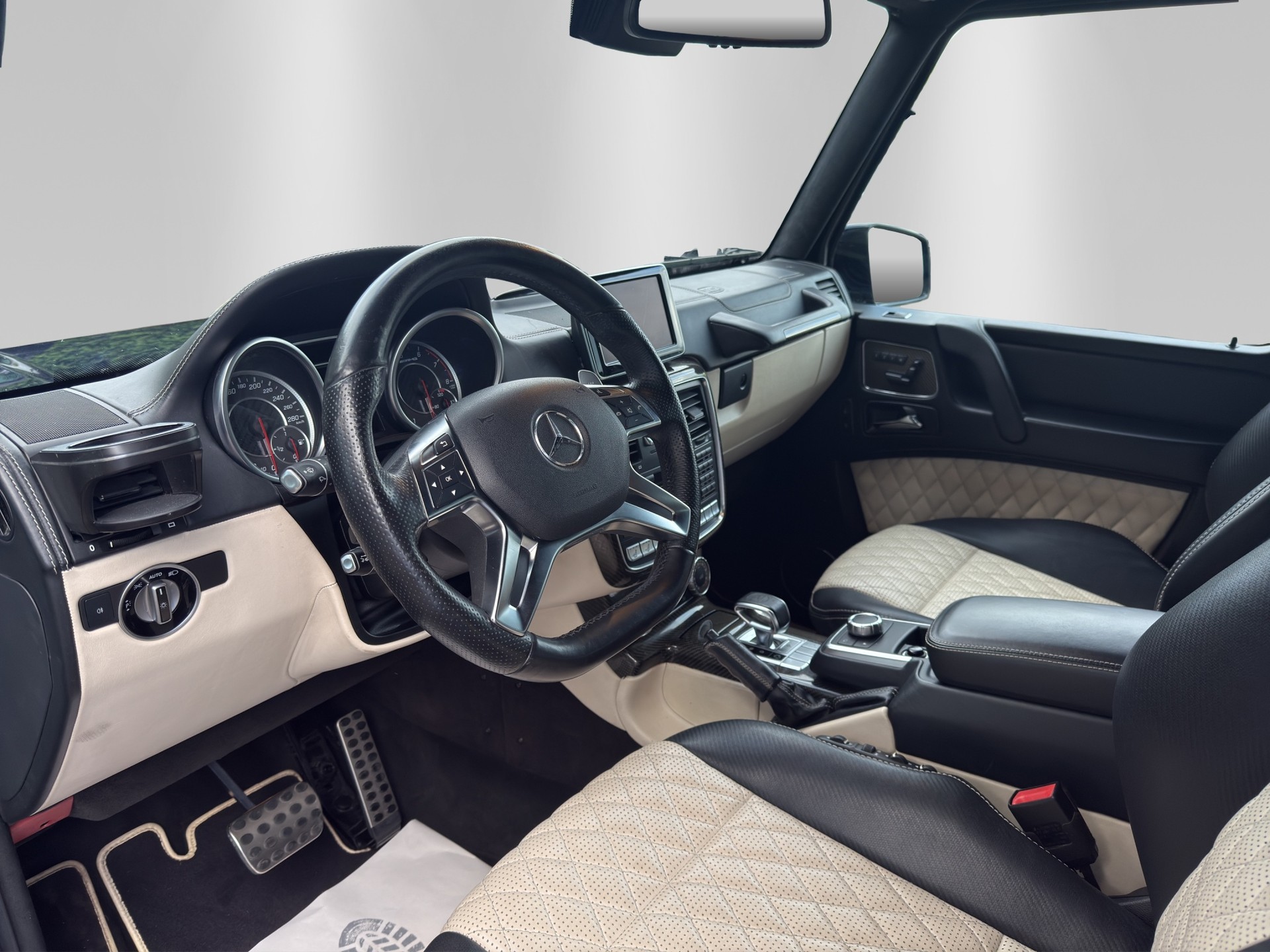 MERCEDES-BENZ G 63 AMG Edition 463 Speedshift Plus 7G-Tronic-image-7