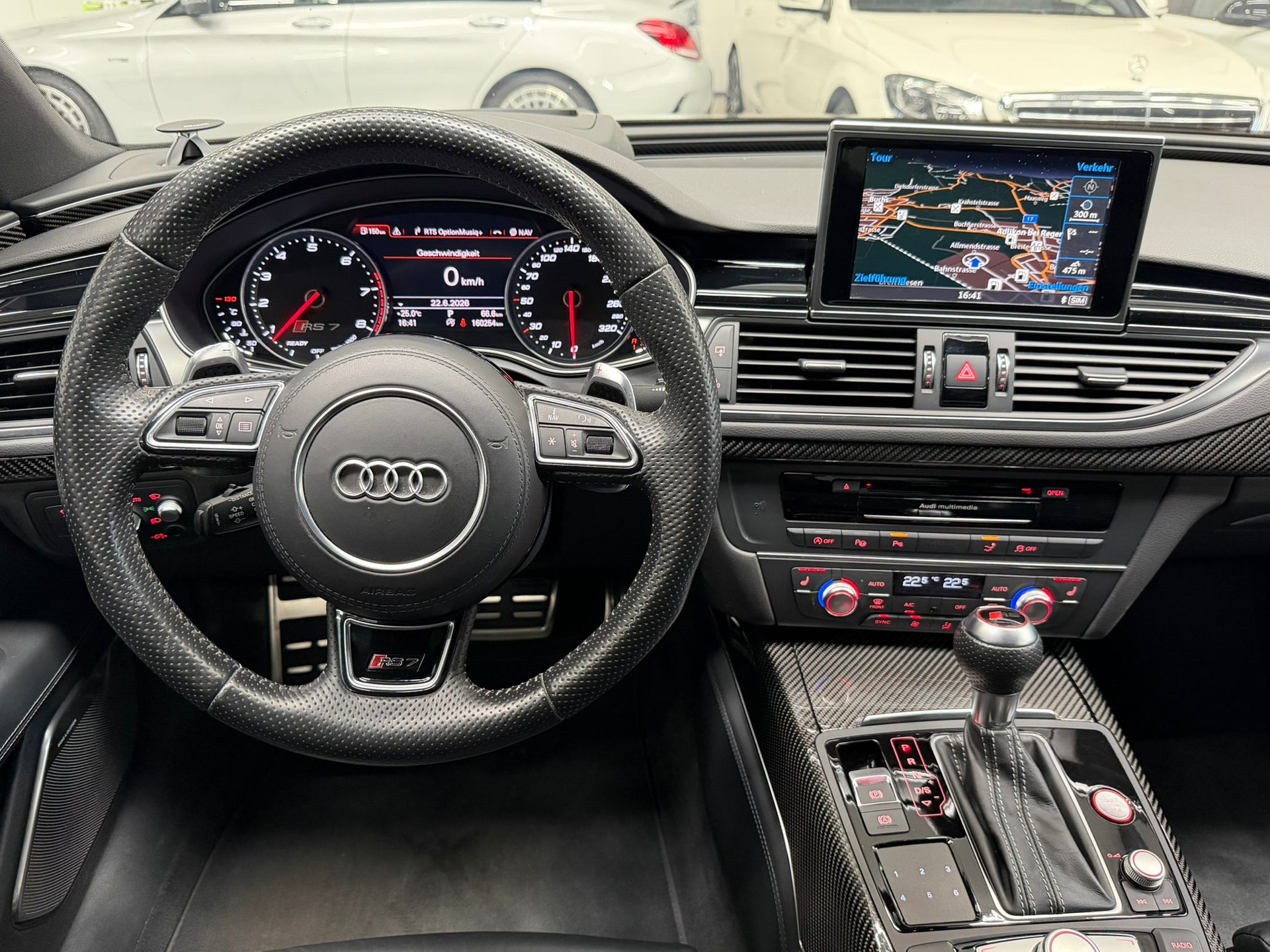 AUDI RS7 Sportback 4.0 TFSI V8 quattro S-tronic-image-15
