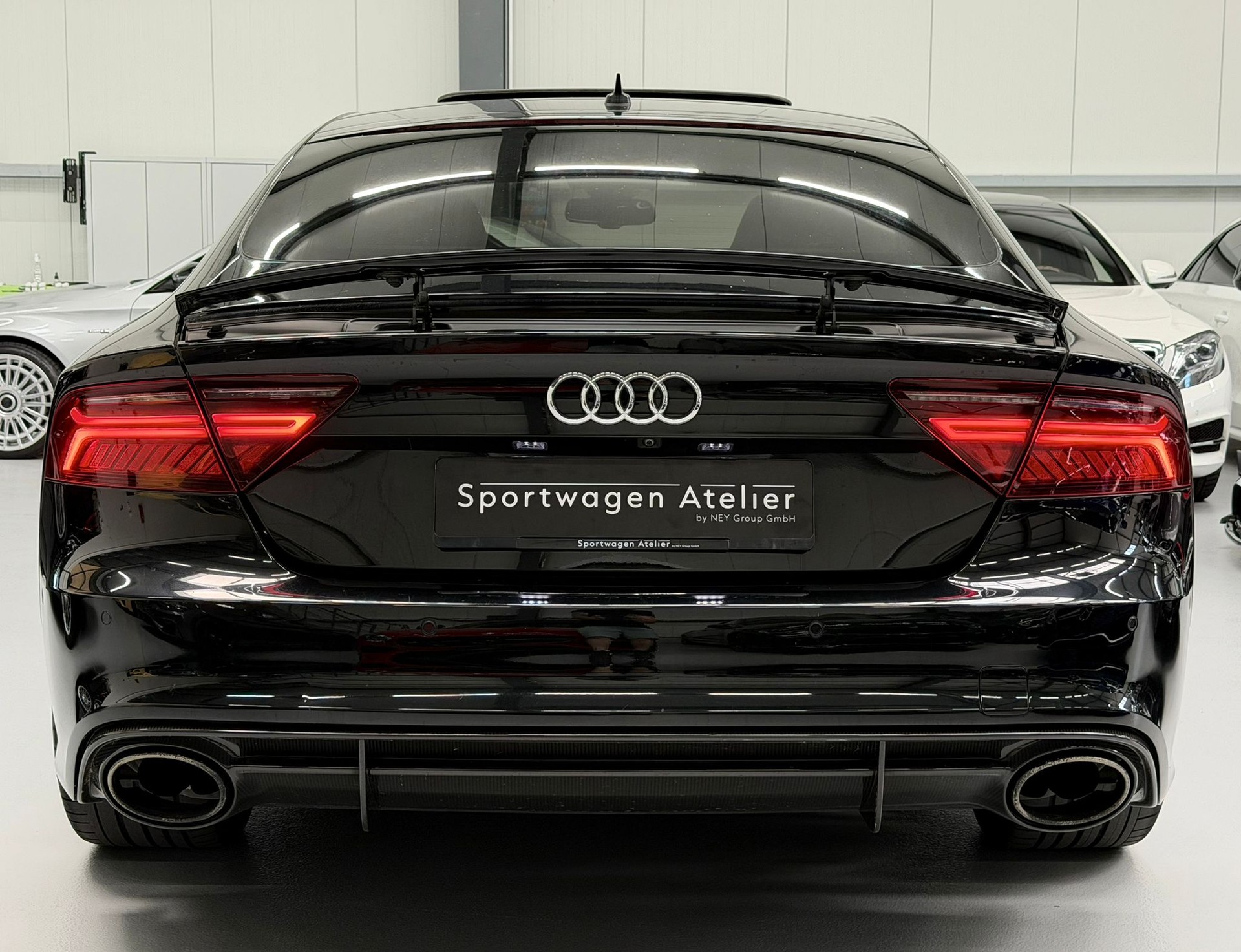 AUDI RS7 Sportback 4.0 TFSI V8 quattro S-tronic-image-6