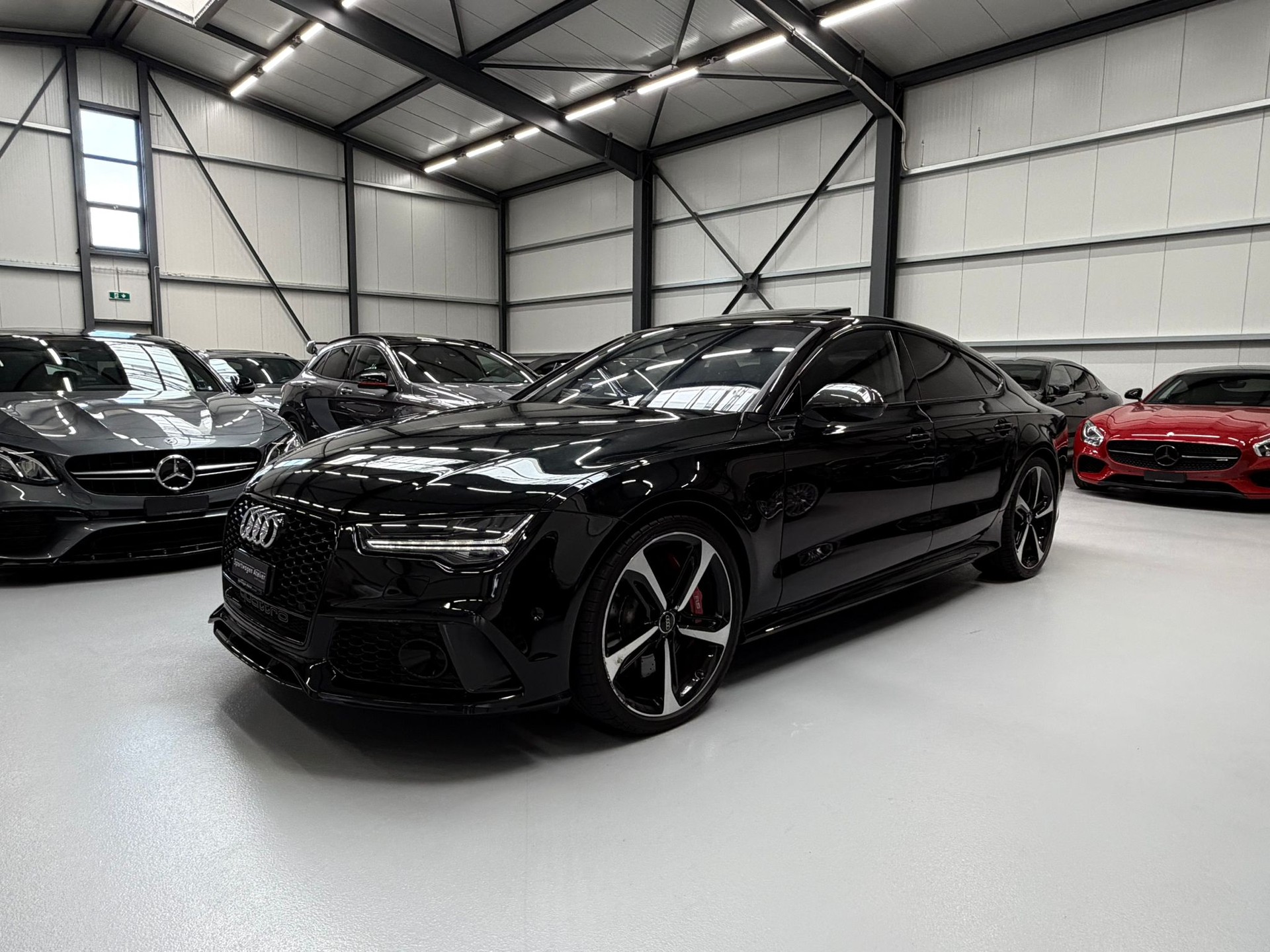 AUDI RS7 Sportback 4.0 TFSI V8 quattro S-tronic-image-1