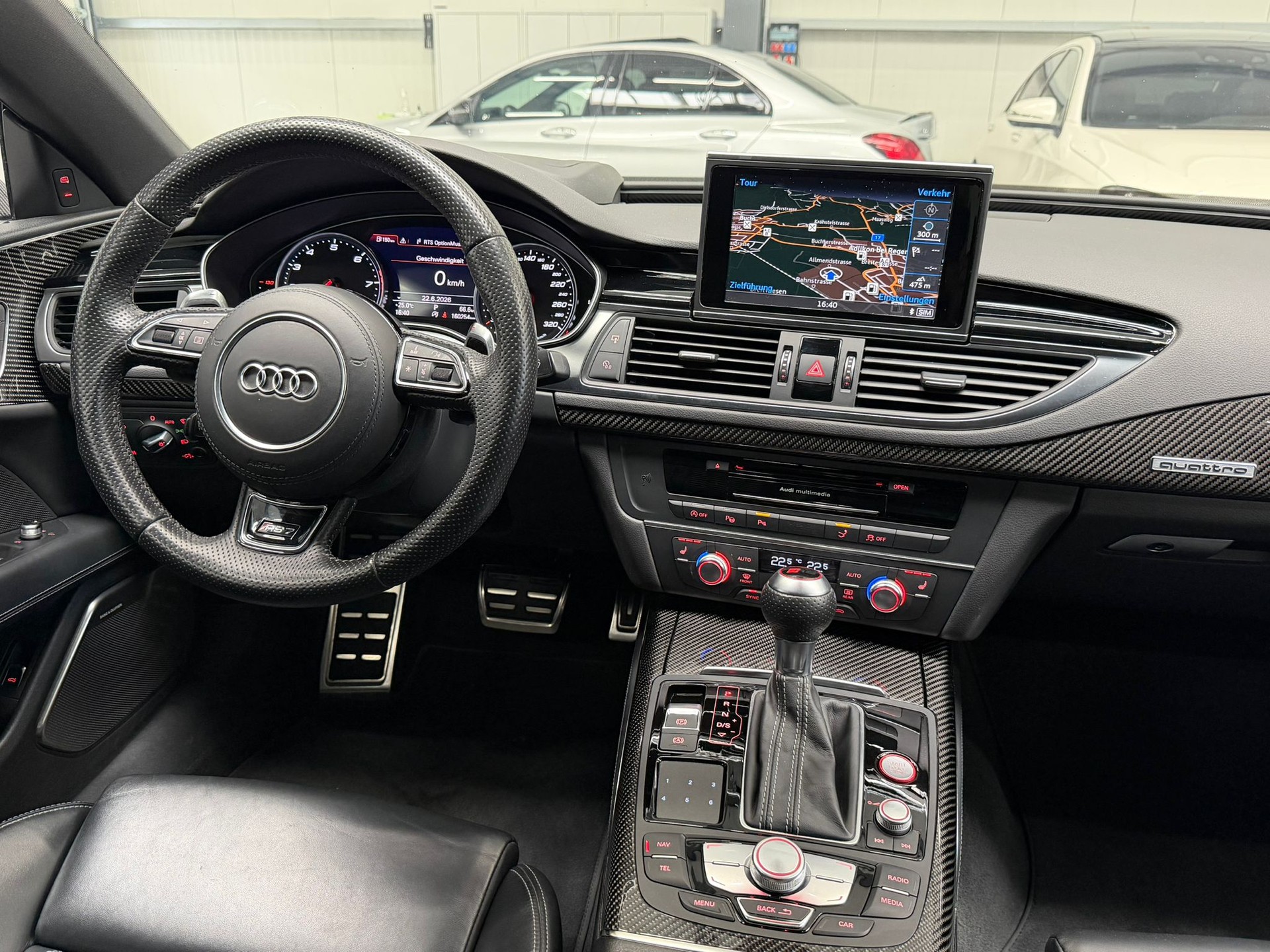 AUDI RS7 Sportback 4.0 TFSI V8 quattro S-tronic-image-14