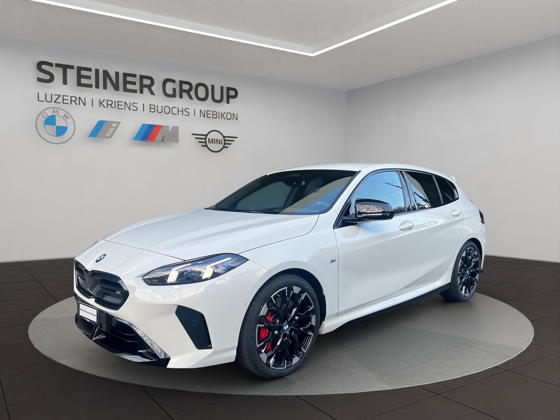 BMW M135 xDrive M Sport Pro-image-0