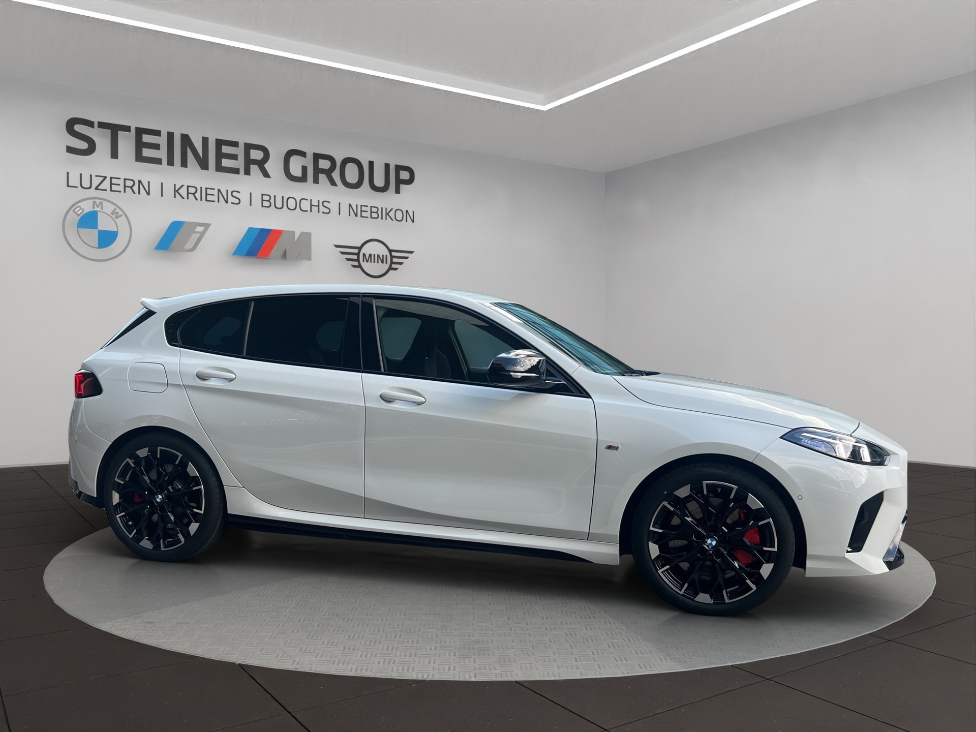 BMW M135 xDrive M Sport Pro-image-4