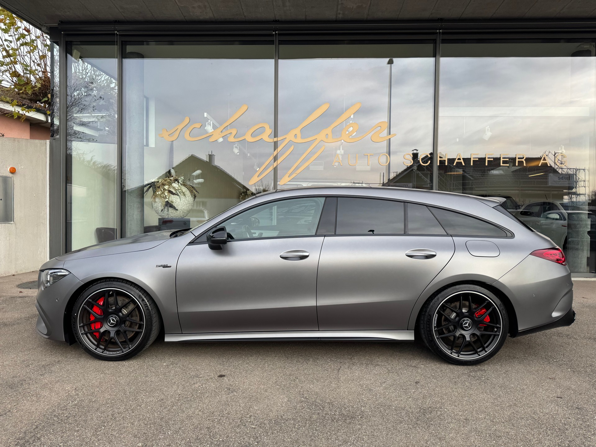 MERCEDES-BENZ CLA Shooting Brake 45 S AMG 4Matic+ 8G-DCT-image-4