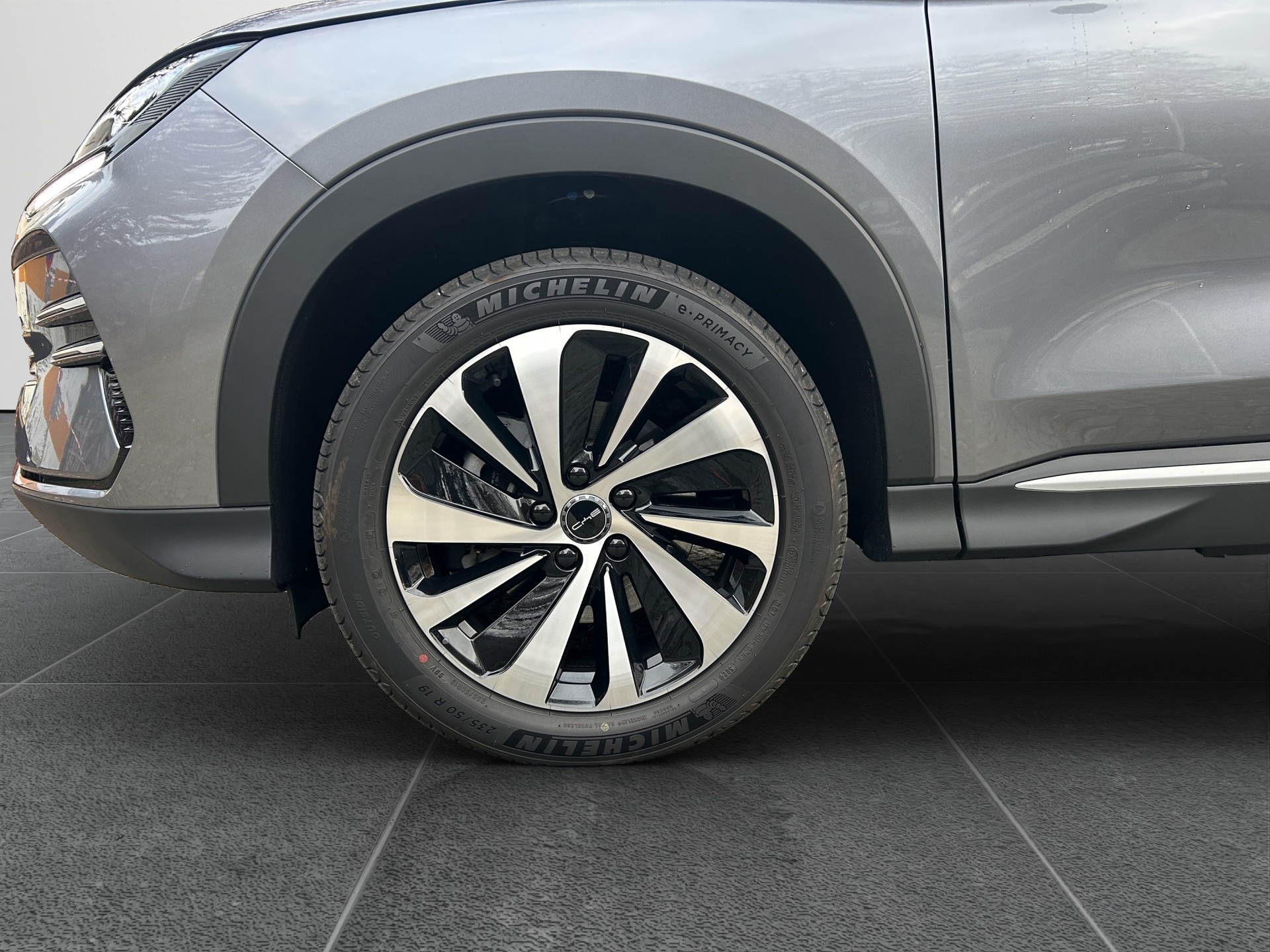 BYD Seal U DM-i Design AWD-image-8