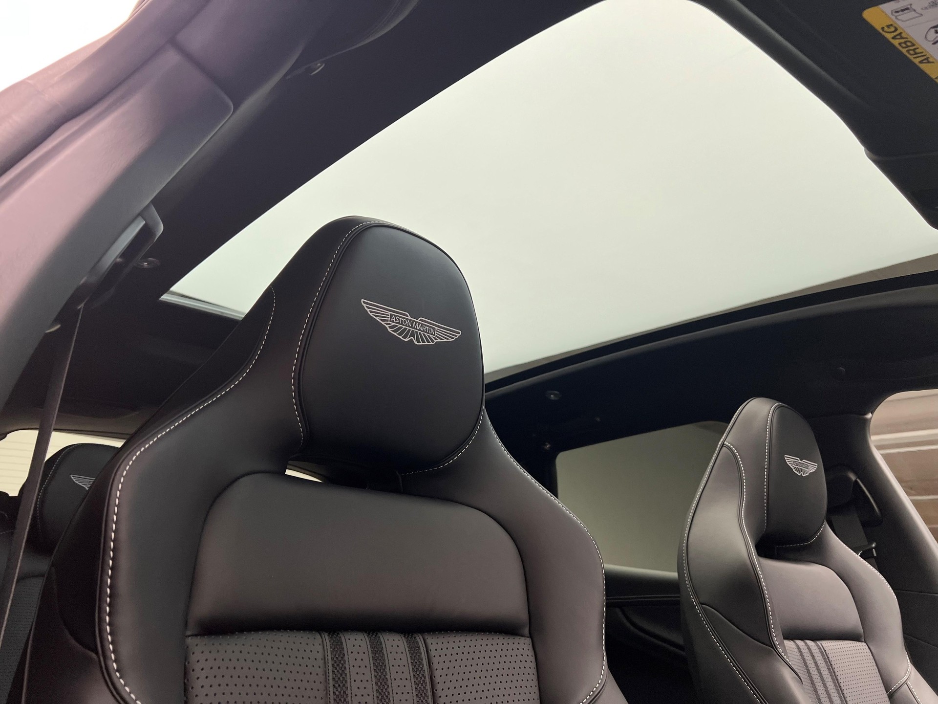 ASTON MARTIN DBX 707 4.0 V8 Bi-Turbo-image-12