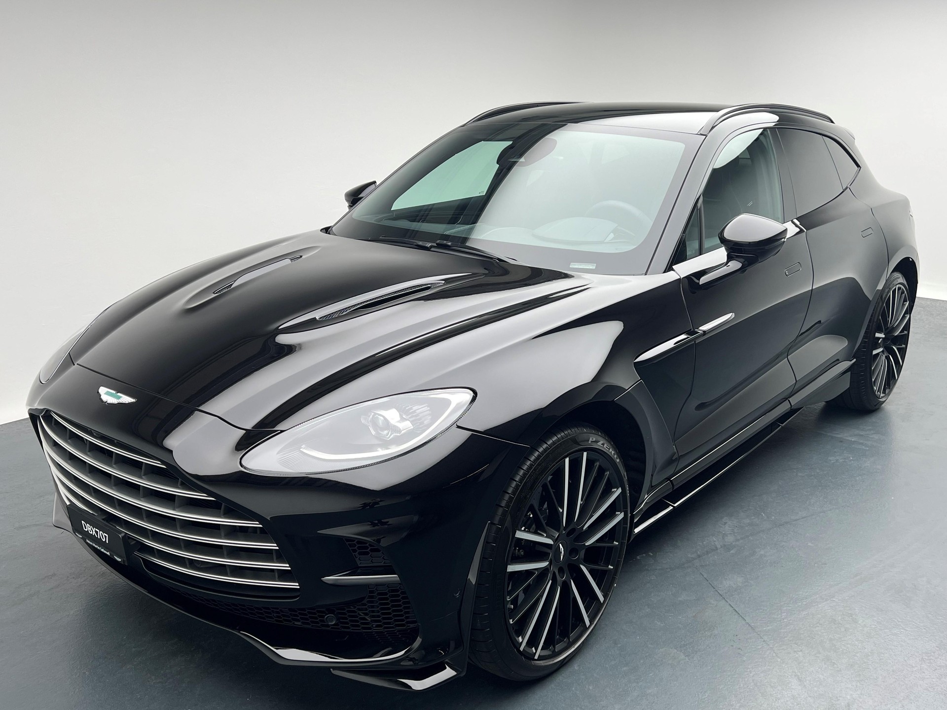 ASTON MARTIN DBX 707 4.0 V8 Bi-Turbo-image-0