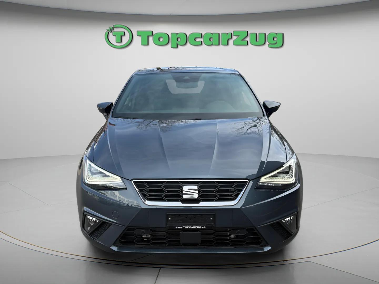 SEAT Ibiza 1.0 EcoTSI FR Black Edition DSG-image-2