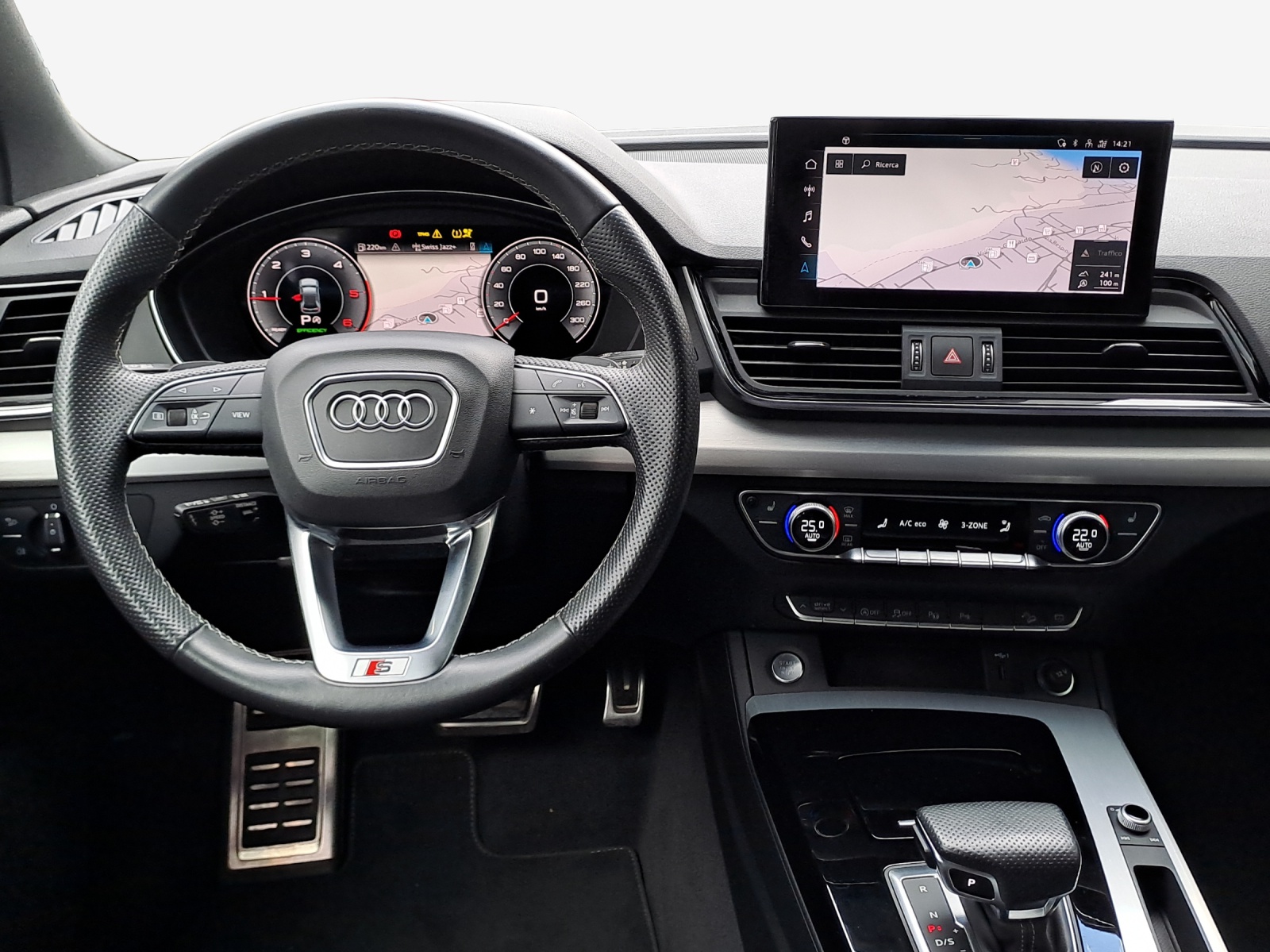 AUDI Q5 Sportback 40 TDI Blackedition quattro S-tronic-image-8