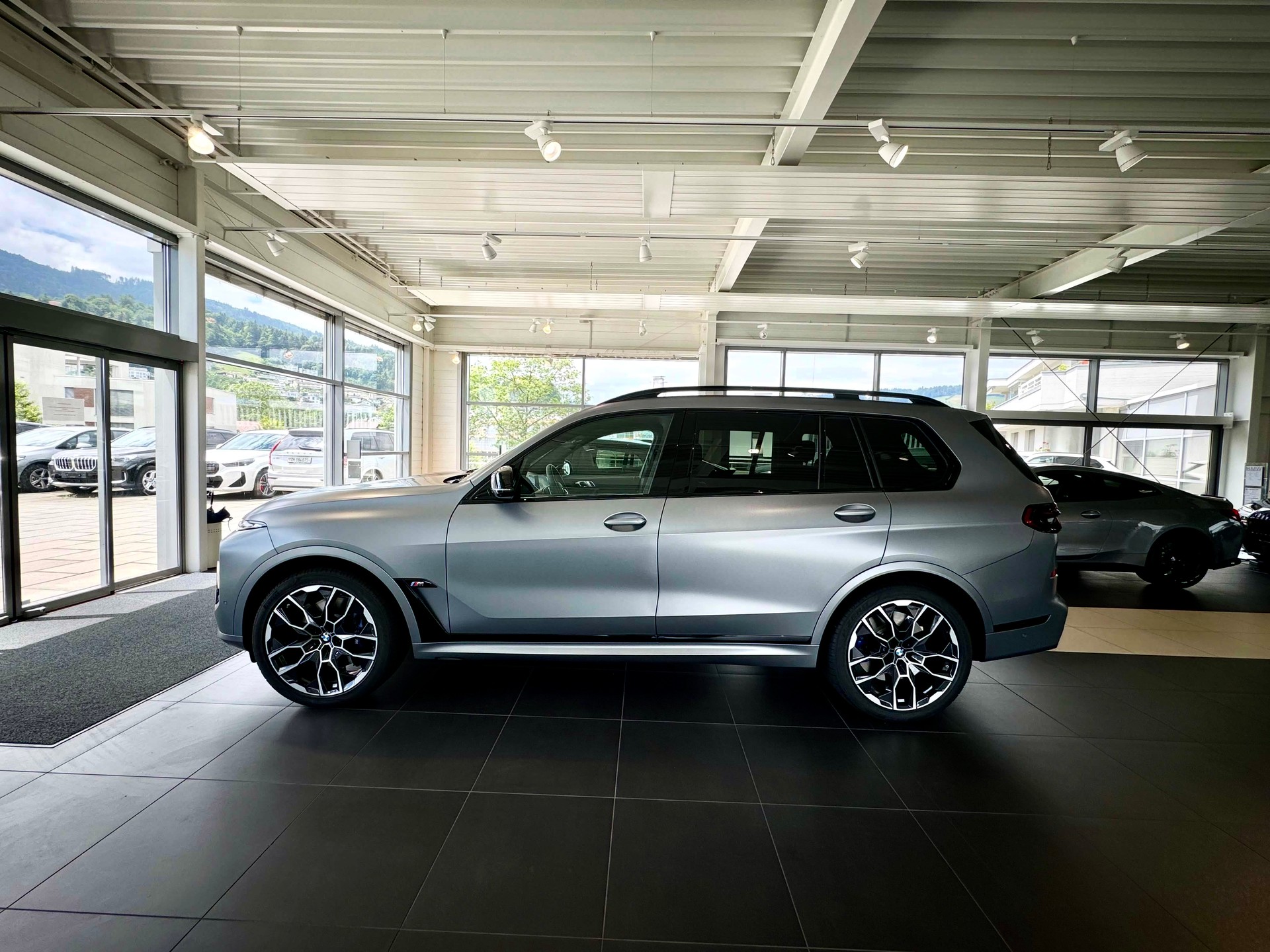 BMW X7 xDrive 48V M60i Steptronic M Sport Pro-image-4