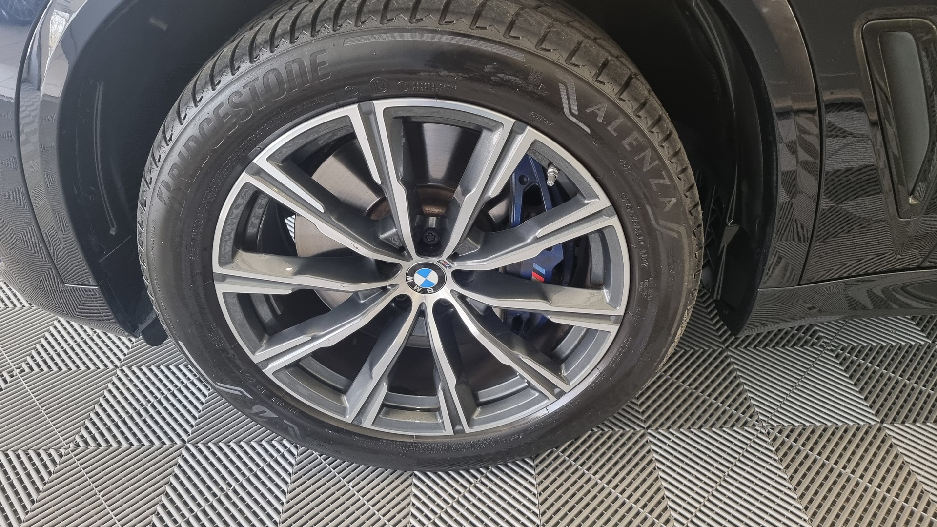 BMW X5 xDrive45e M Sport Steptronic-image-11