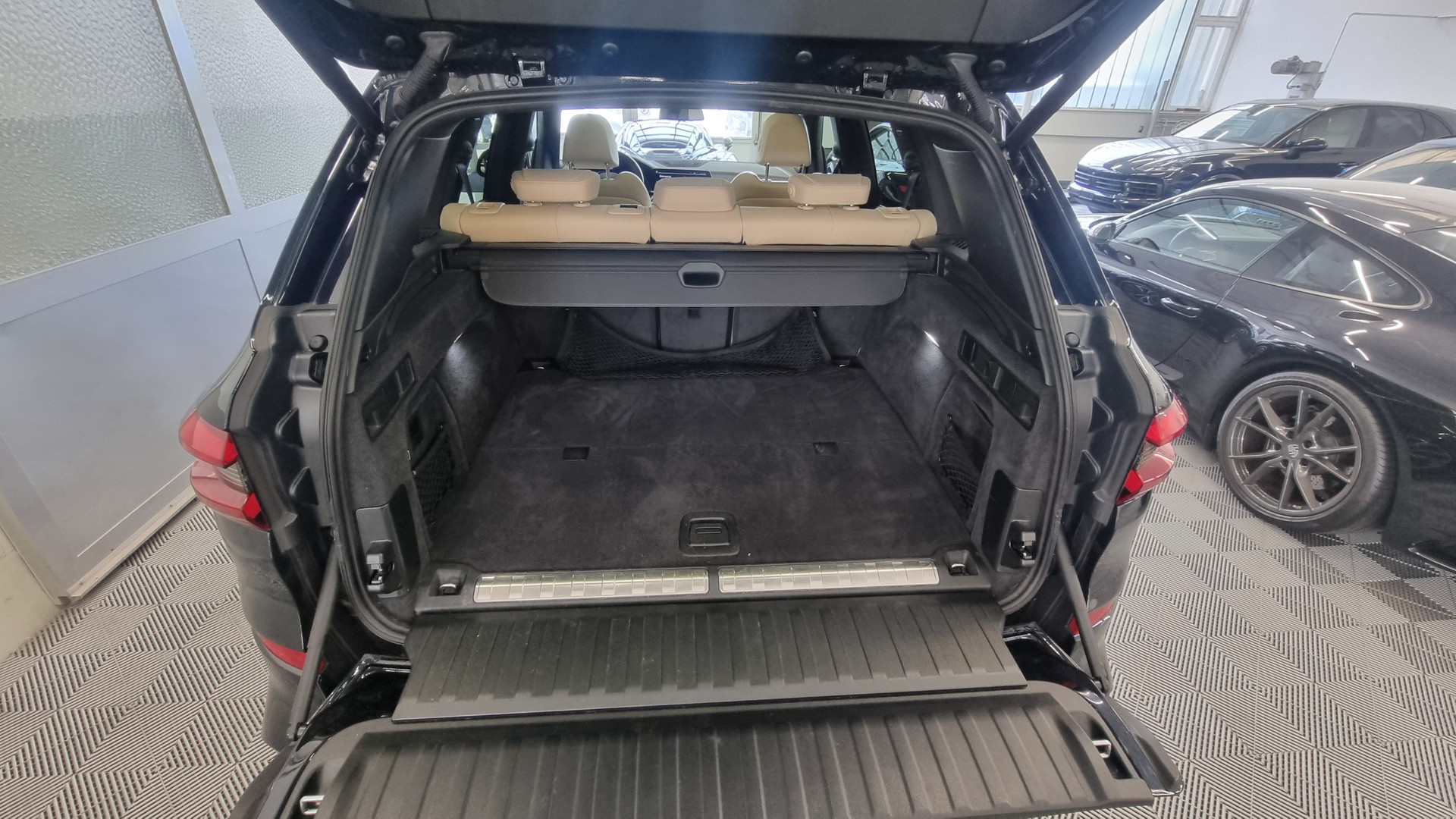 BMW X5 xDrive45e M Sport Steptronic-image-4