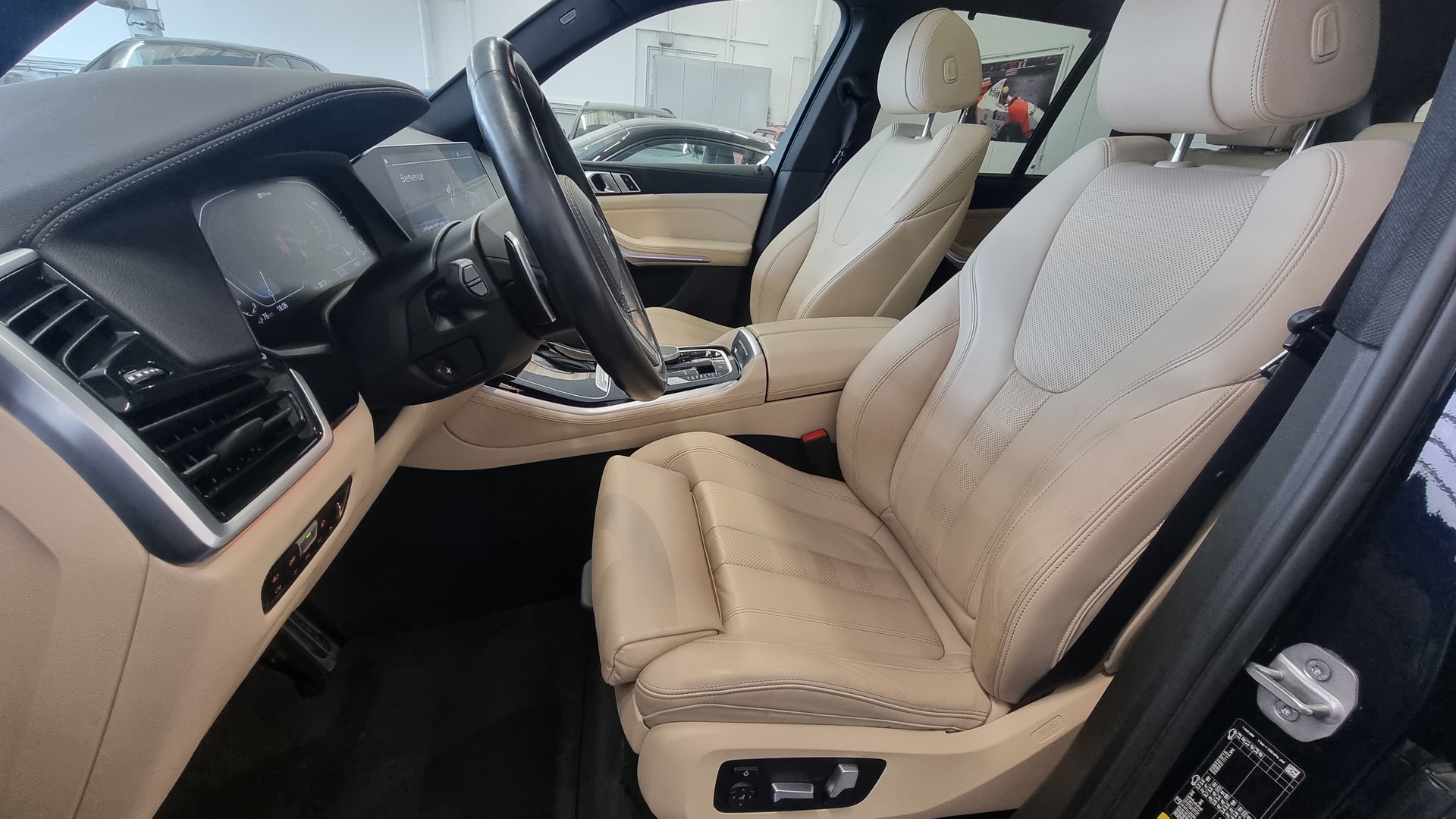 BMW X5 xDrive45e M Sport Steptronic-image-10