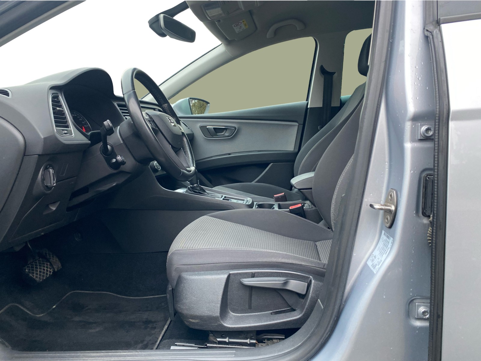 SEAT Leon ST 1.6 TDI CR Style DSG-image-10