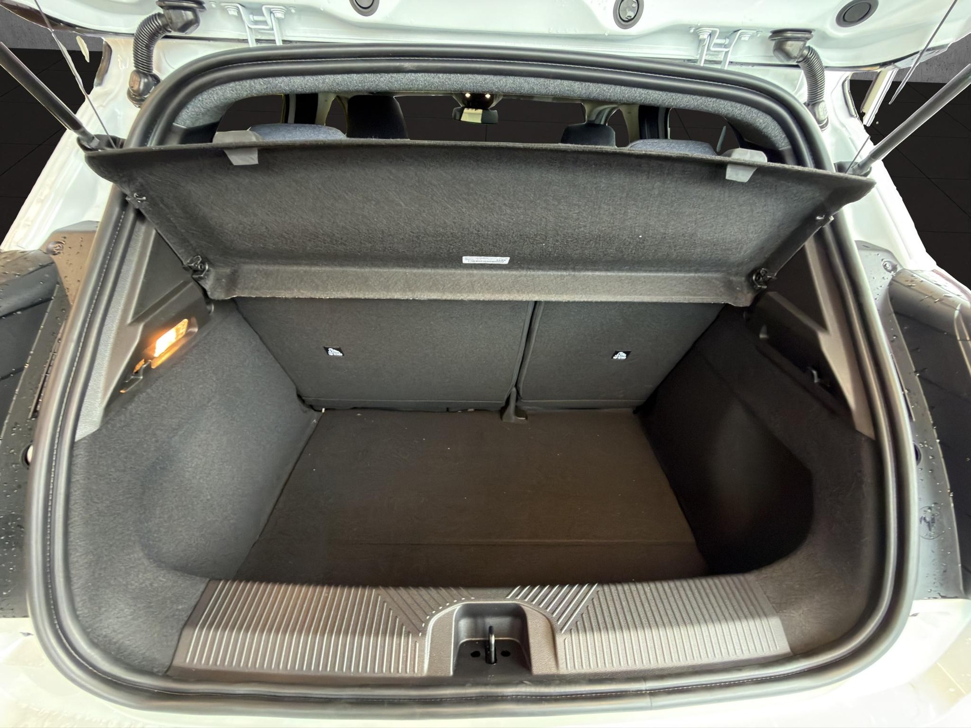 RENAULT R5 E-Tech Comfort Range techno-image-10
