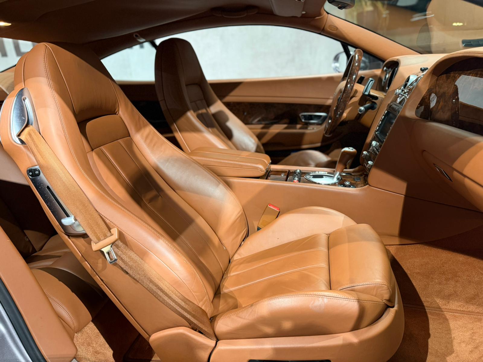BENTLEY Continental GT 6.0-image-15