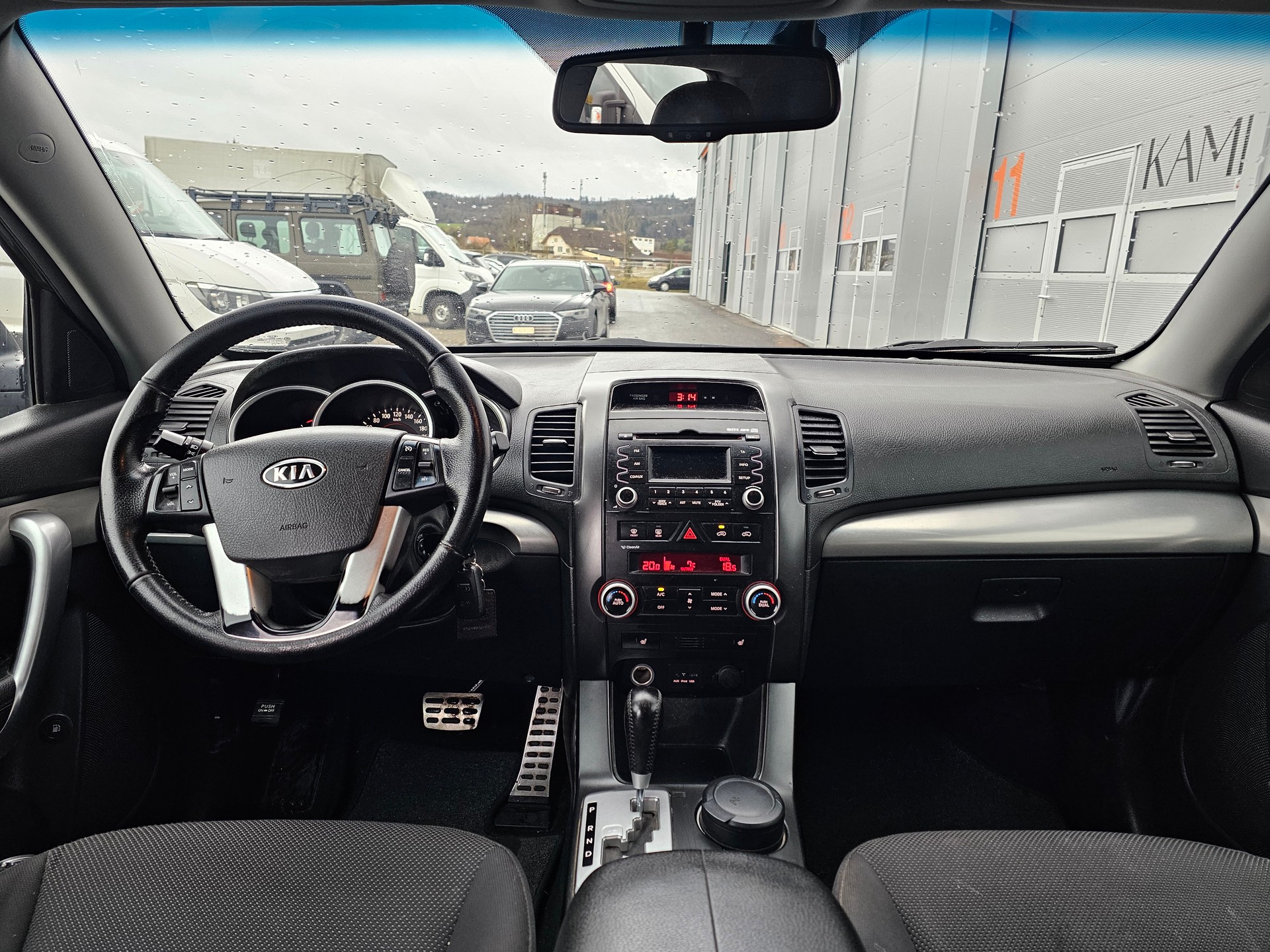 KIA Sorento 2.2 CRDI Trend Automatic-image-8