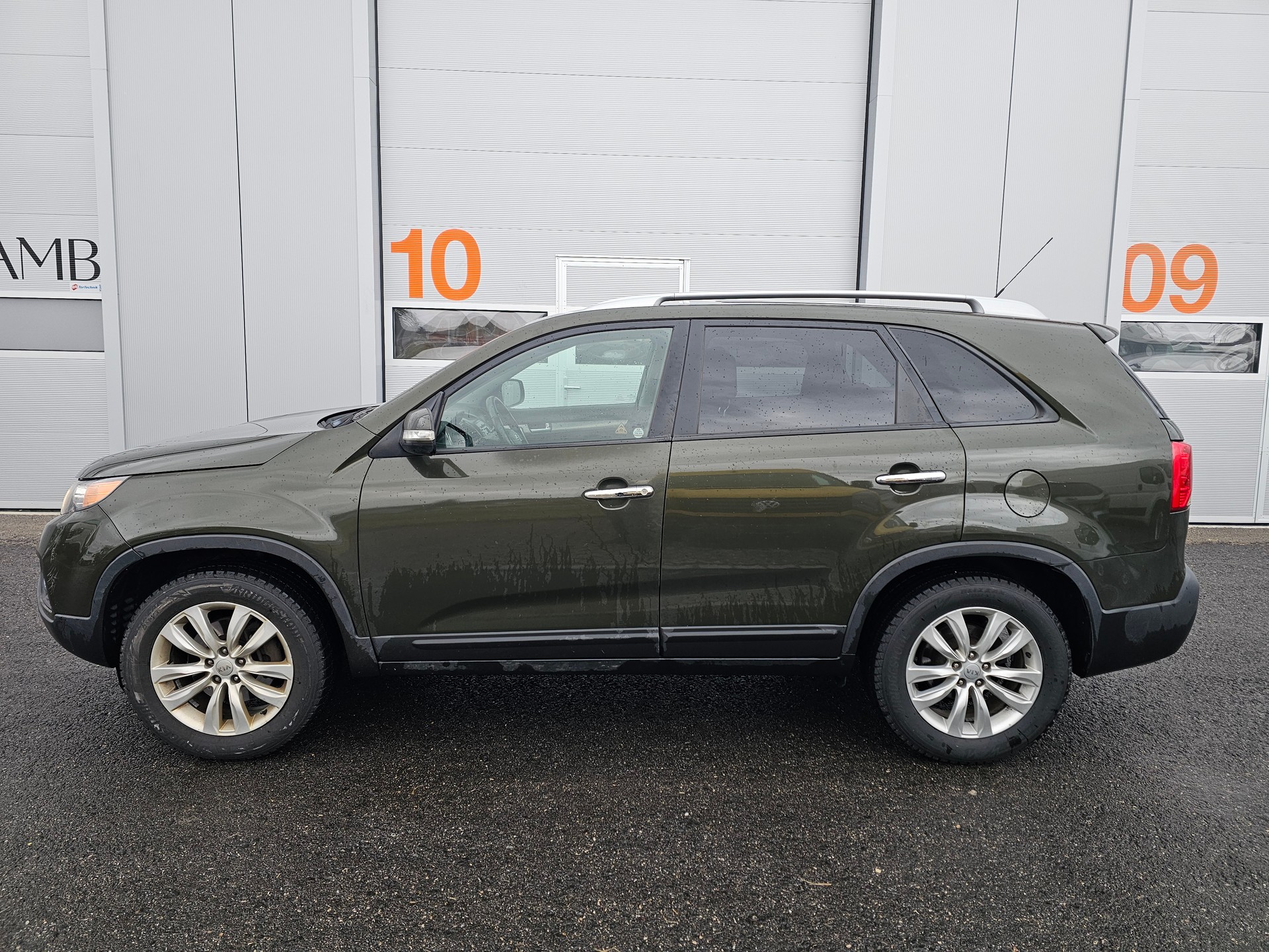KIA Sorento 2.2 CRDI Trend Automatic-image-1