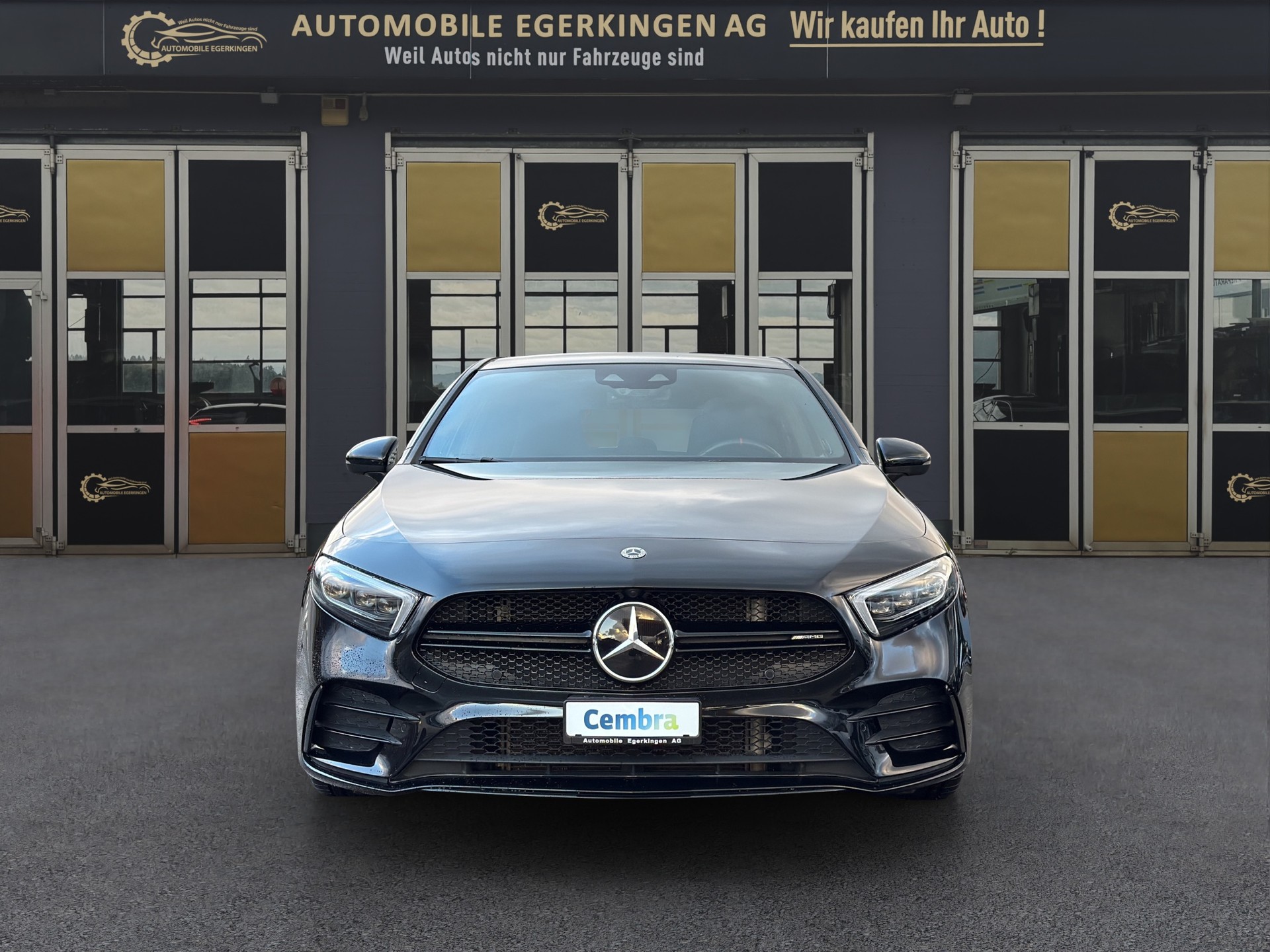 MERCEDES-BENZ A 35 AMG 4matic-image-1