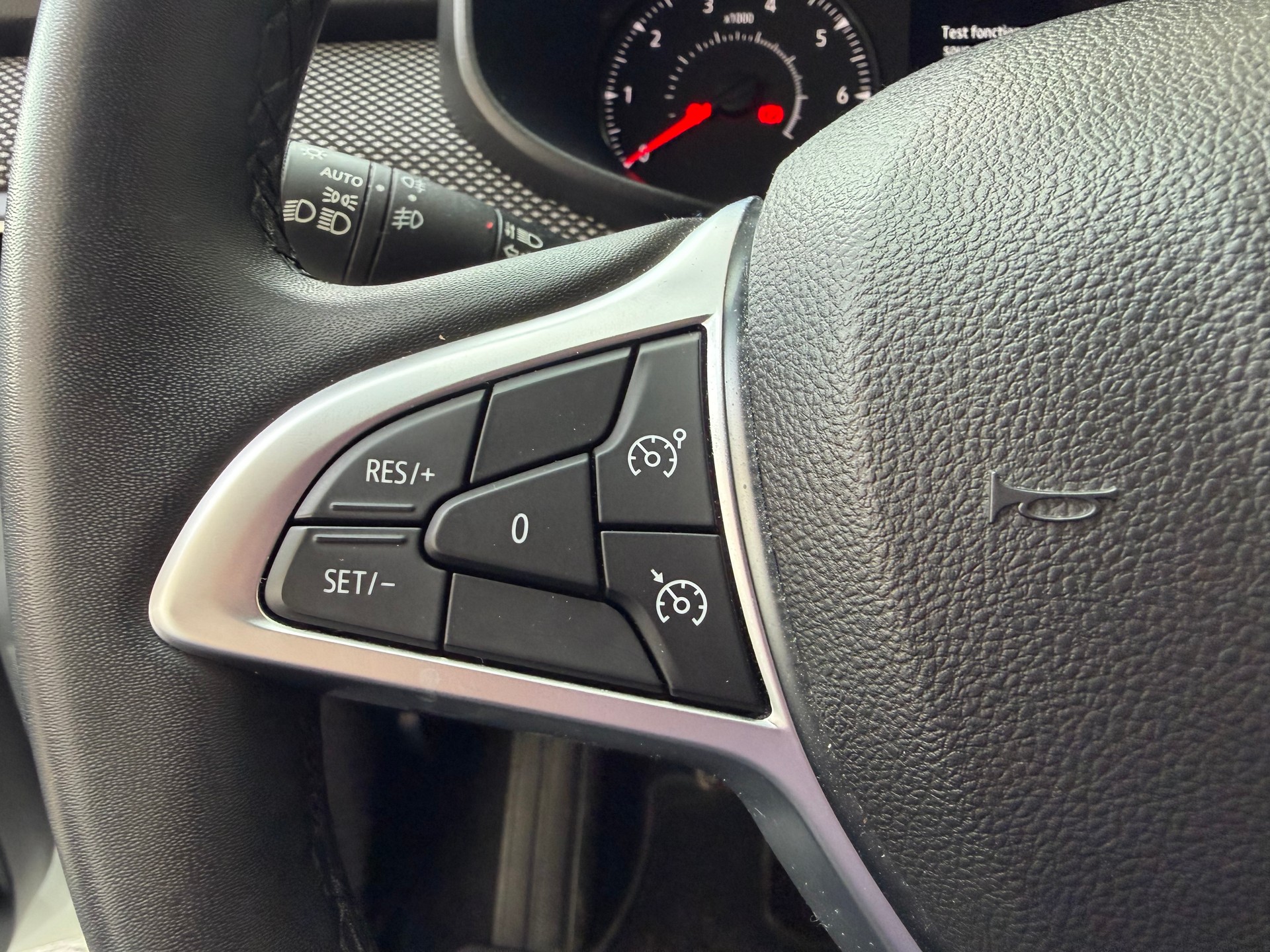 DACIA Sandero Stepway TCe 90 Comfort-image-11