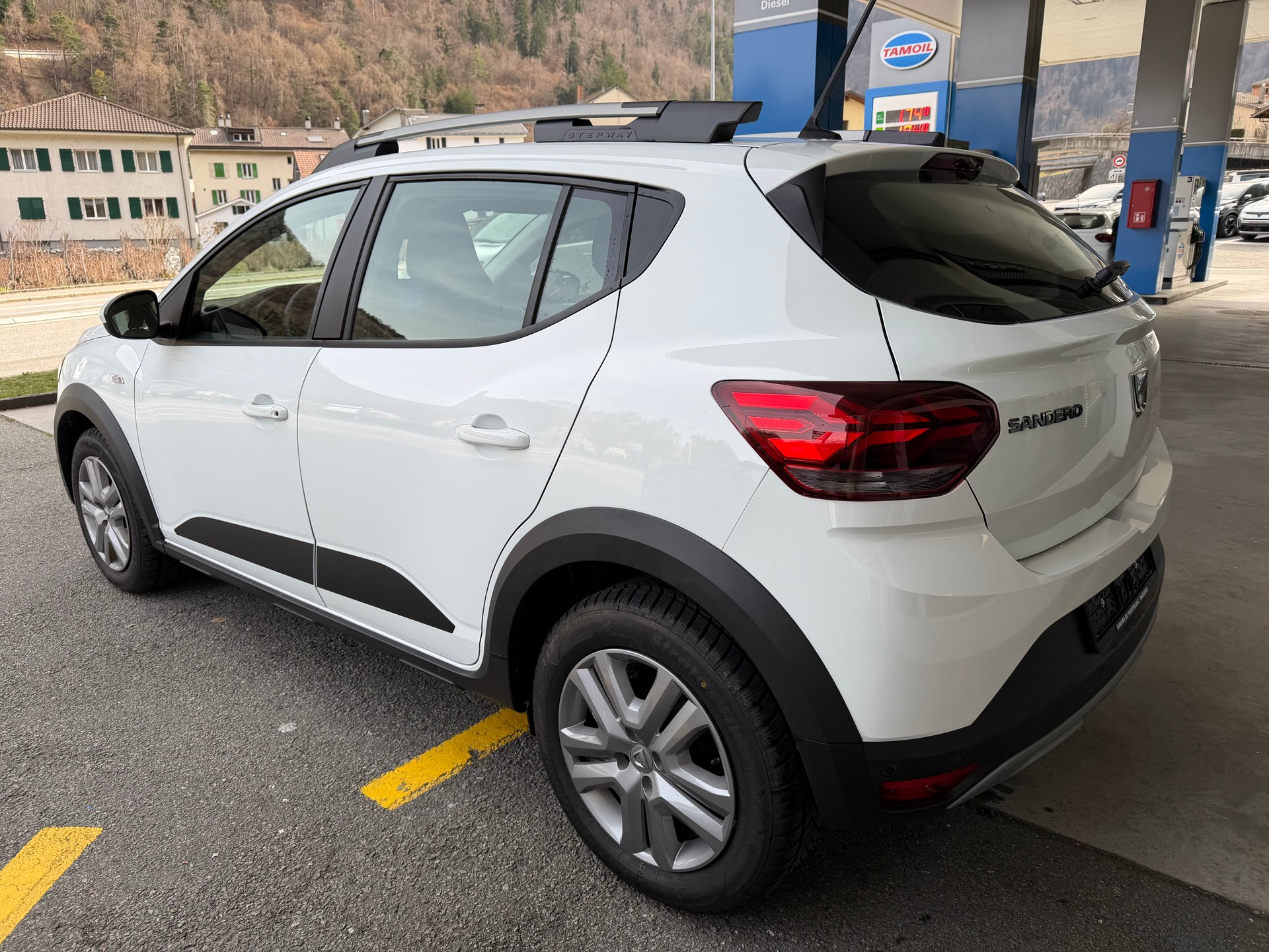 DACIA Sandero Stepway TCe 90 Comfort-image-1